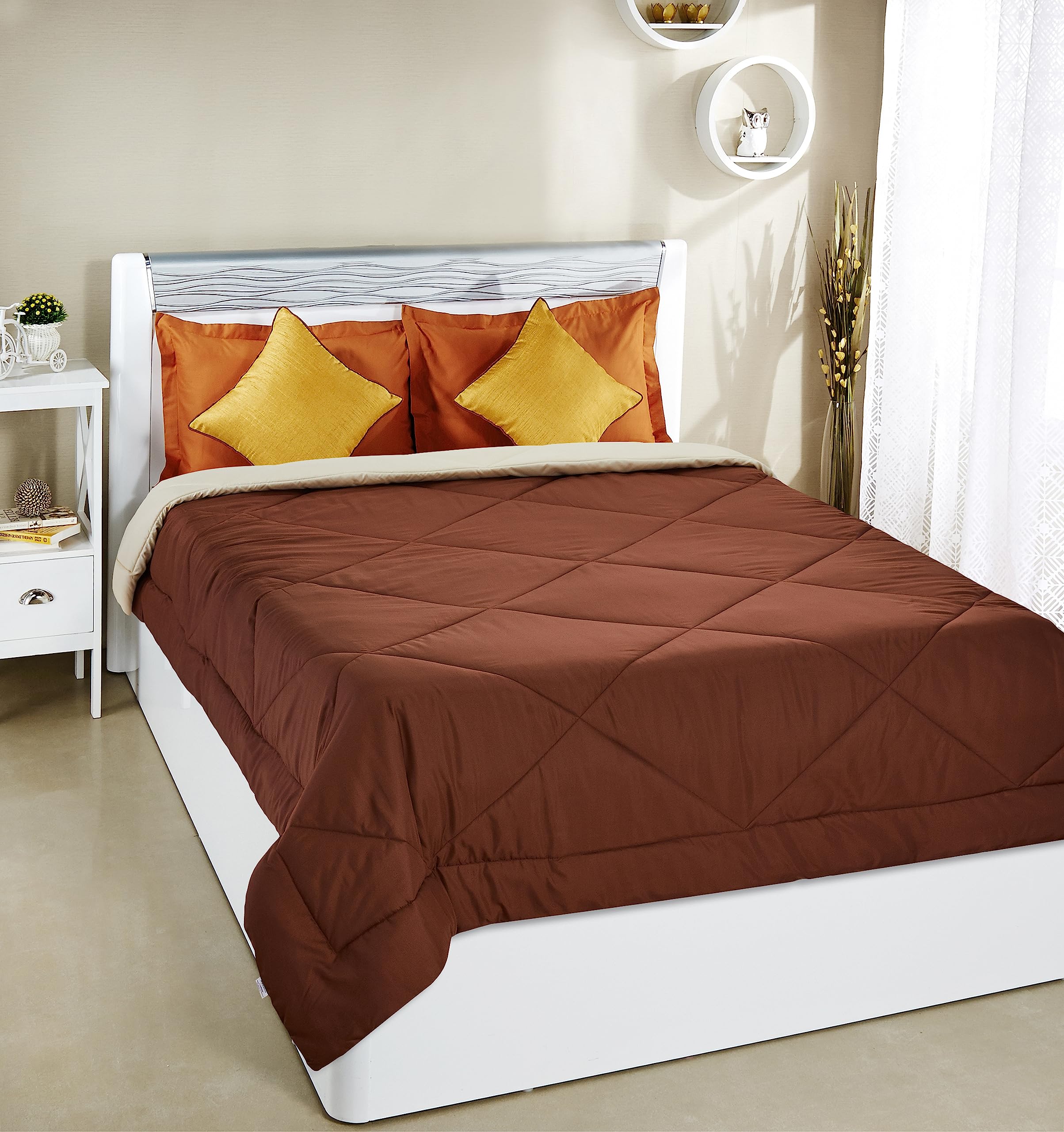Amazon Brand - Solimo Microfiber Reversible Comforter, Double (Subtle Beige and Walnut Brown, 200 GSM)| TC - 90