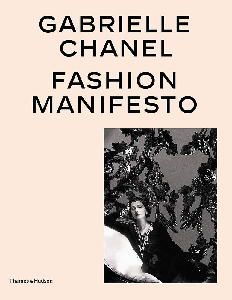 V&A GABRIELLE CHANEL 洋書 楽天市場】ガブリエル・シャネル展 限定オフィシャル展覧会