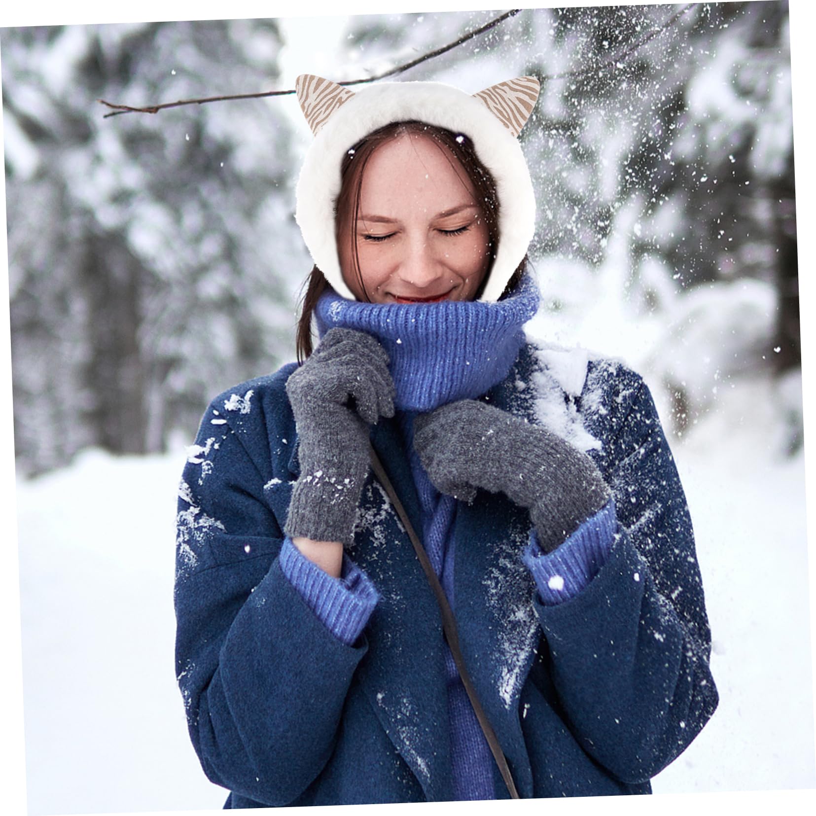 Ipetboom 1Pc Adorable Cat Ear Plush Earmuffs for Soft Comfortable Headband Warmth for Ice Skating Skiing and Outdoor Activities Cute Cartoon Headdress for Winter Fun