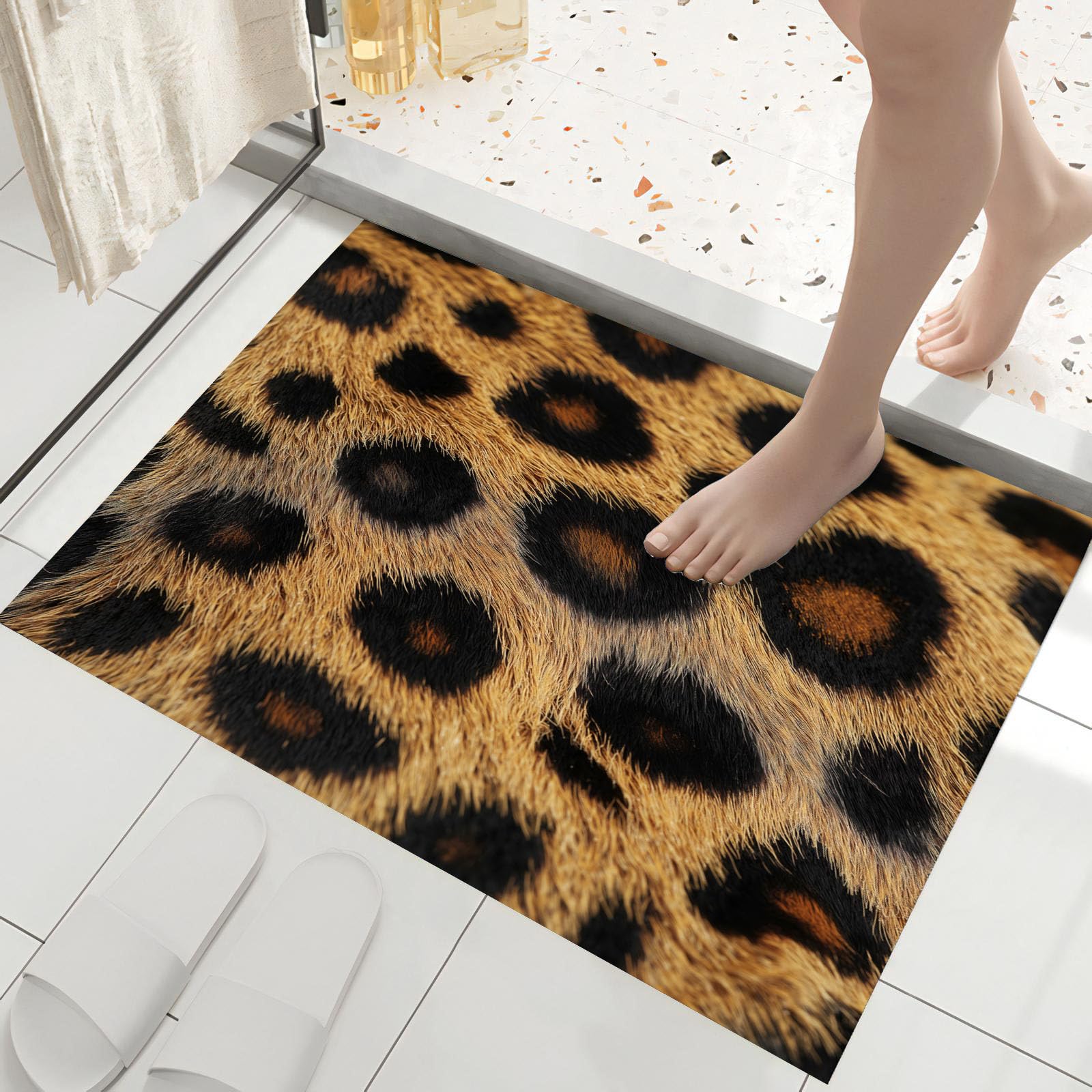 Tapis imprimé léopard naturel 80x120cm aux finitions soignées