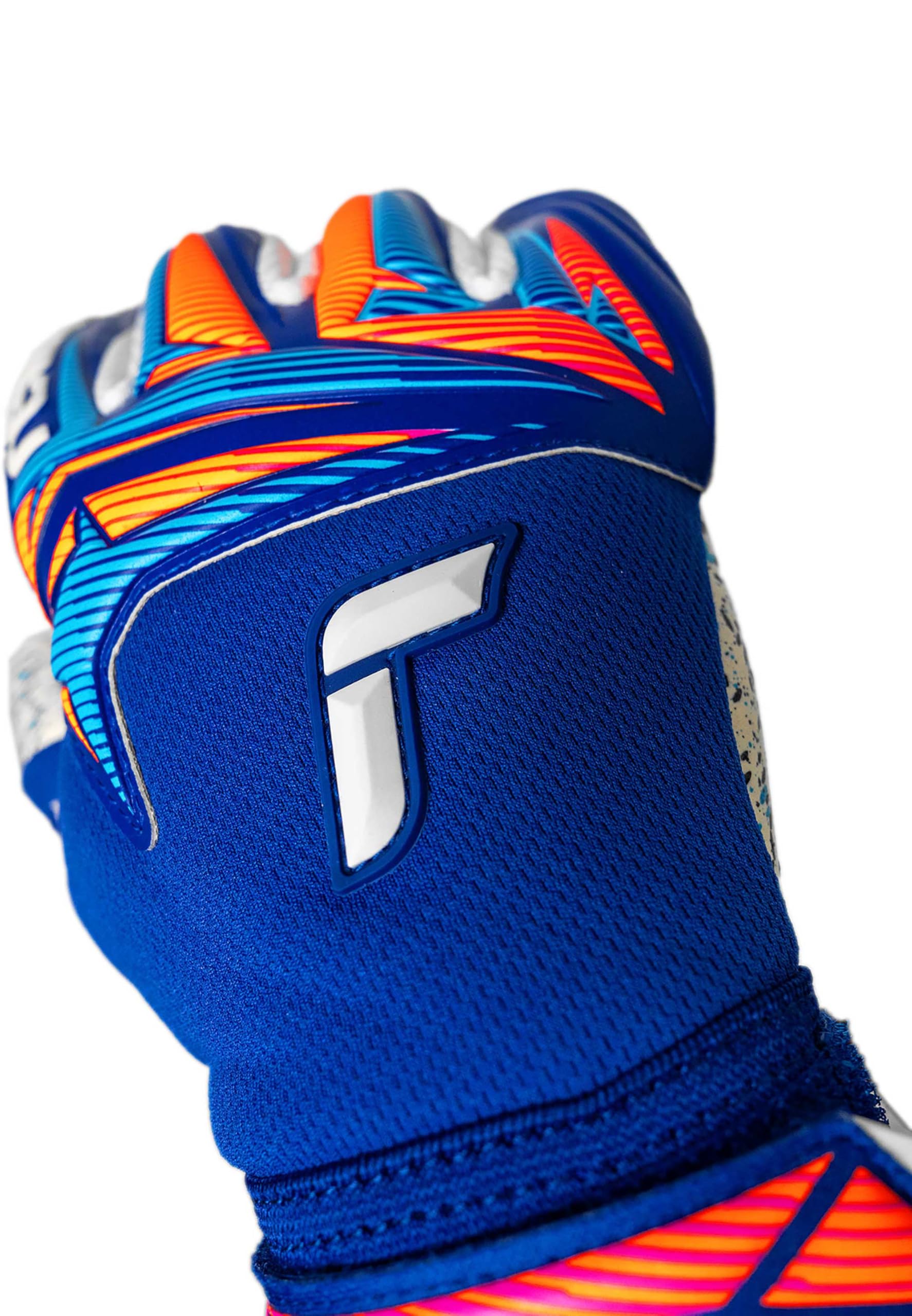 Reusch Guantes de Portero Profesionales para Hombre y Adulto | Agarre Fuerte | Espuma Adhesiva Profesional de 4 mm | Transpirable | para Entrenamiento y Juego | césped Artificial y césped Natural |