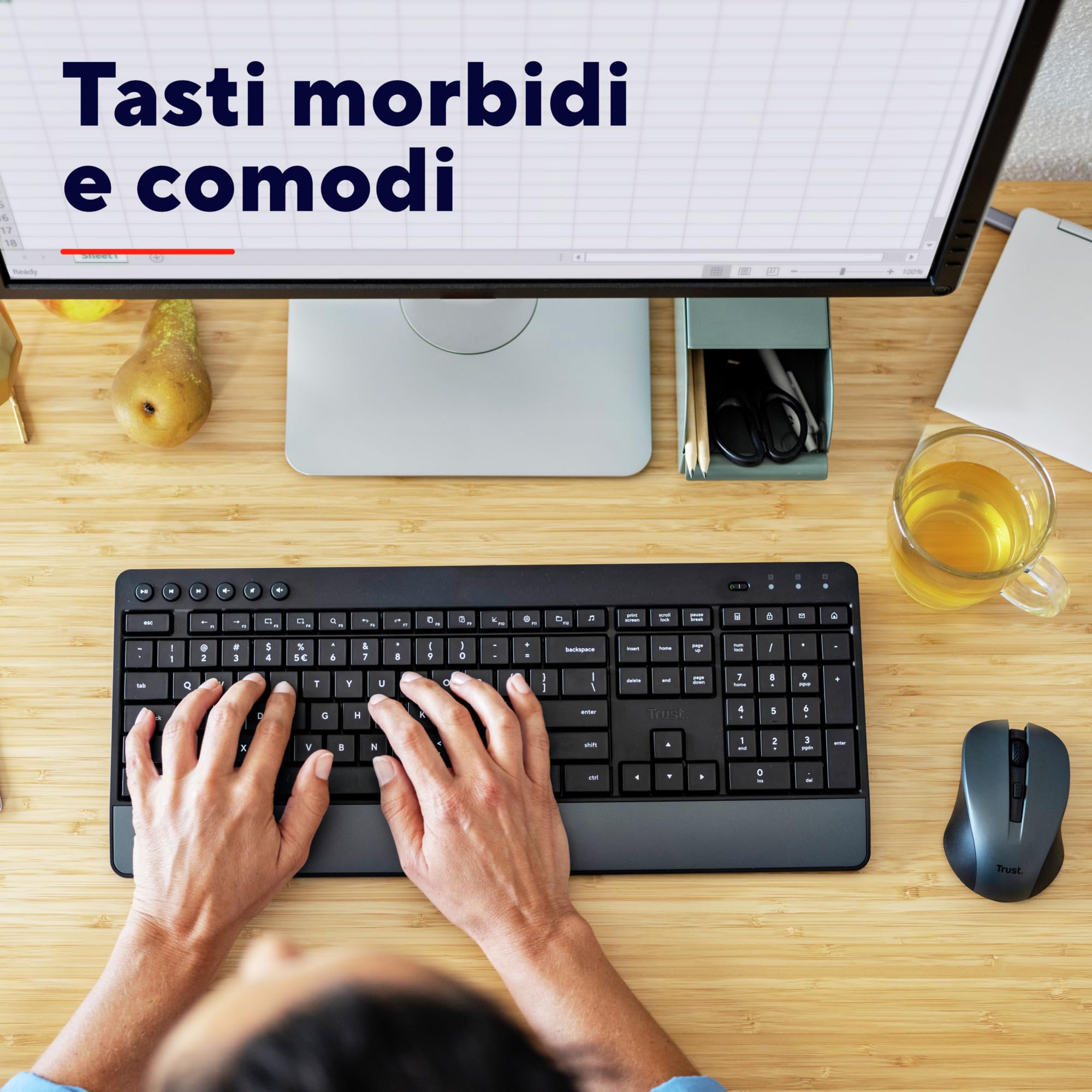 Trust Trezo Tastiera e Mouse Wireless, Layout Italiano QWERTY, Design Sostenibile, Combo Silenzioso e Ergonomico, Durata Batteria 48 Mesi, 2.4 GHz, Ricevitore USB, Resistenza ai Liquidi, PC, Laptop