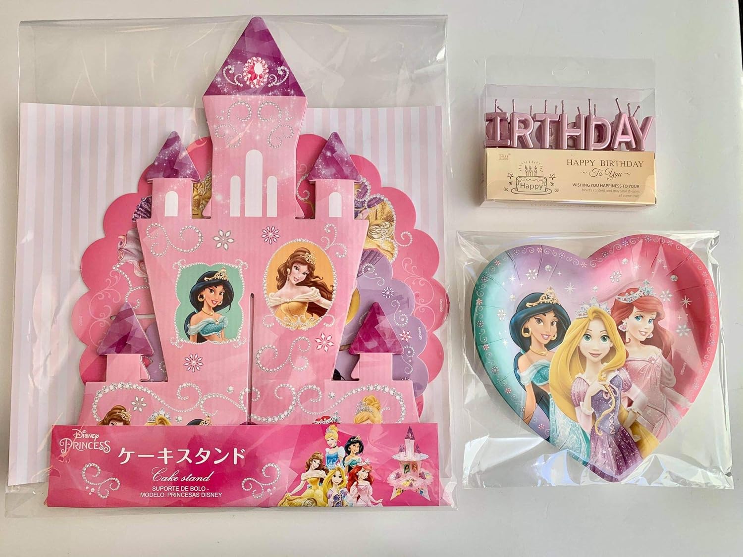 Amazon Co Jp ディズニー プリンセス バースデー デコレーション 飾り付け ケーキ用 3種セット ケーキスタンド 紙皿10枚 Happy Birthday キャンドル おもちゃ