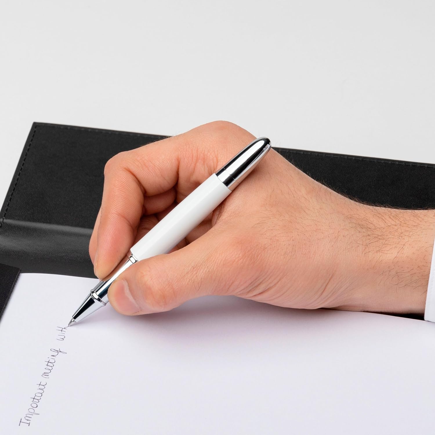 Hugo Boss Rollerball Pen Icon | Black Ink | Gift Box (White)