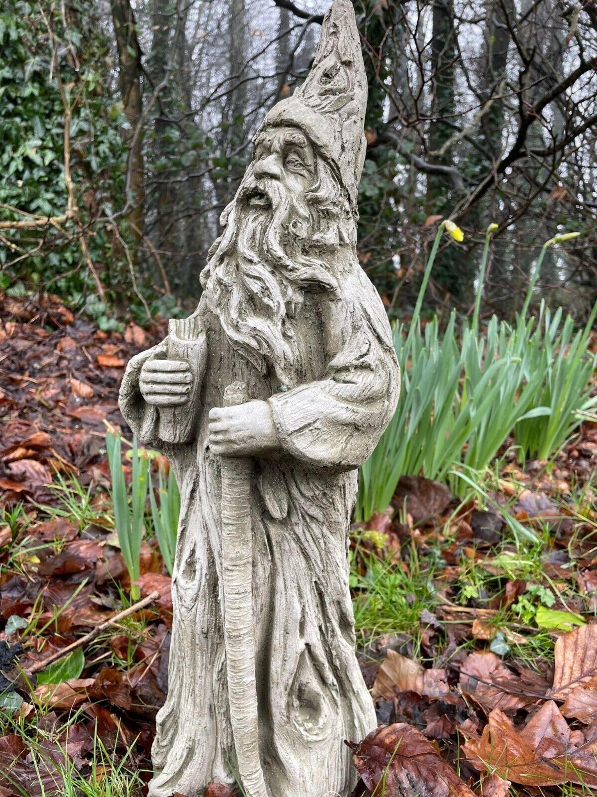 Statue de sorcier en pierre | Décoration de jardin magique mythique en pierre extérieure