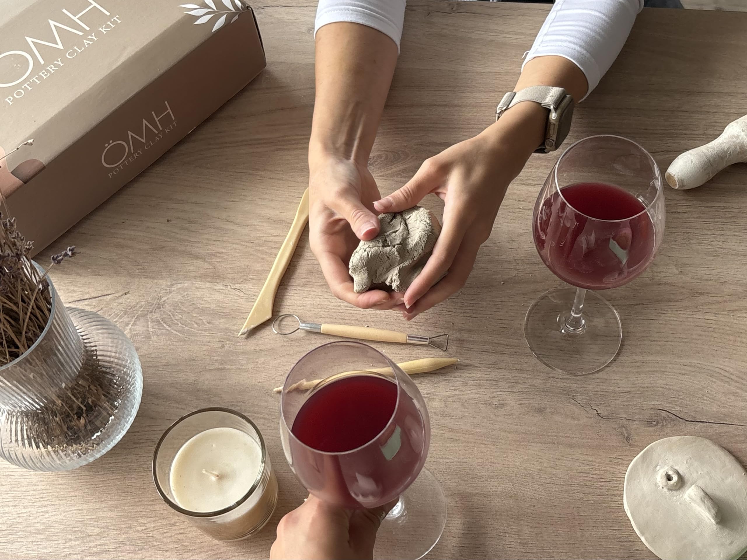 ÖHMYHOME Kit argilla essiccazione all'aria. Set di artigianato ecologico in argilla. Include vernice lucida, vernici pastello, strumenti, pennelli, spugna e manuale in spagnolo e inglese (Premium)