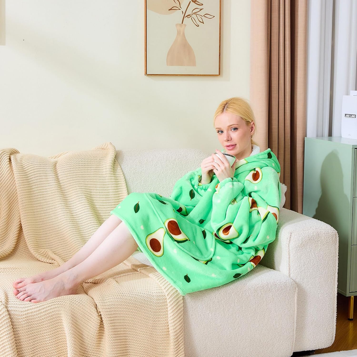 Moinlizy Blanket Hoodie Oversized Wearable Hooded Blanket for Adult Women and Men with Pocket Thick Sherpa Hoodie - Image 4