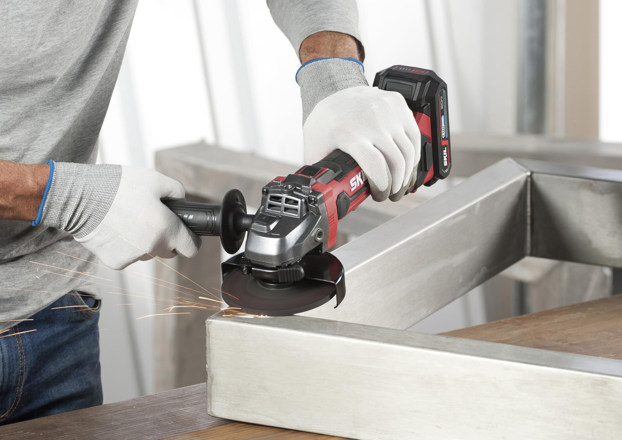 Skil Meuleuse d'angle sans fil 3920CA Ø 125 mm - 20 V max (18 V) - Puissante, sans fil et polyvalente - Meuleuse d'angle sans batterie ni chargeur AG1E3920CA