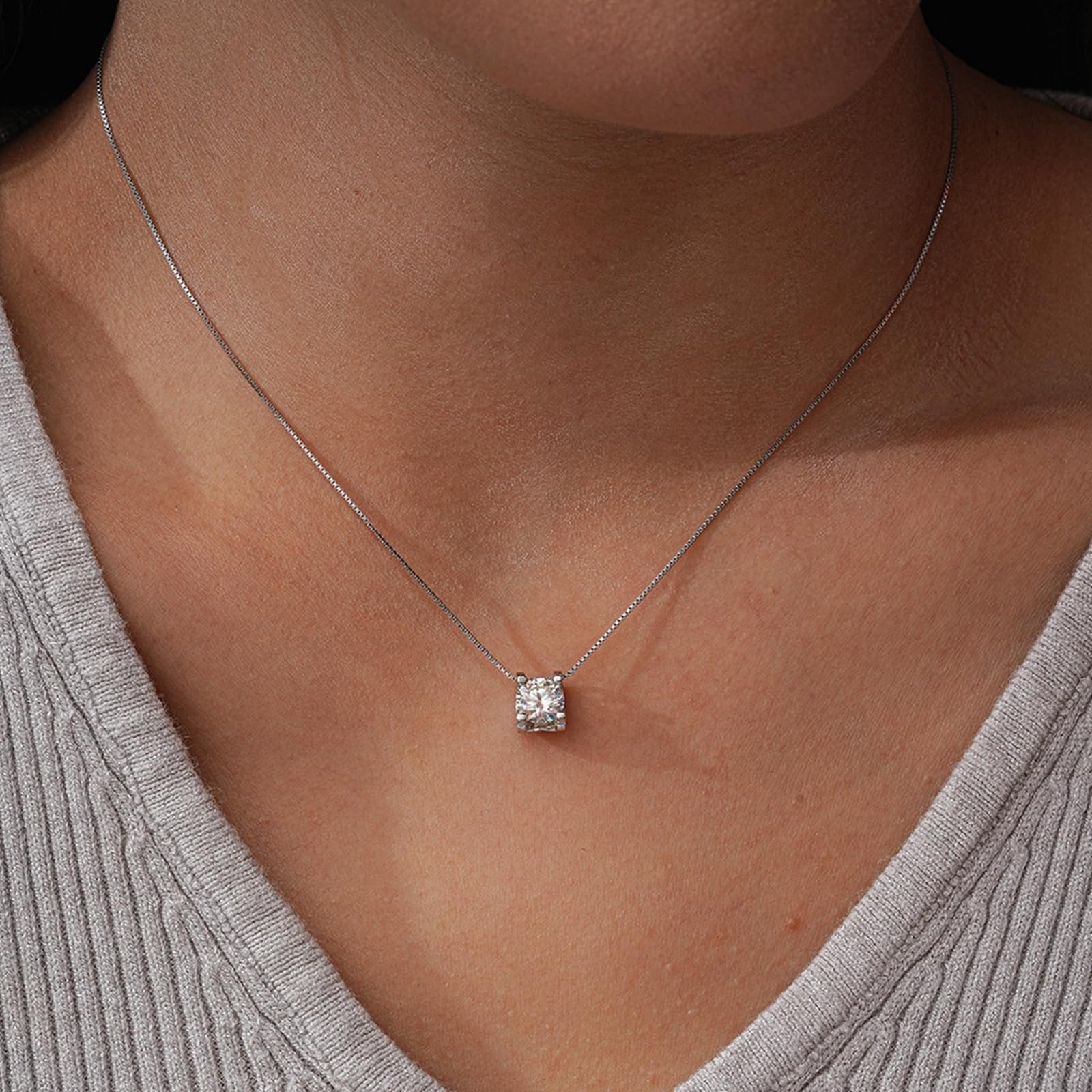 Collares minimalistas de oro blanco y platino para mujer, collar minimalista de 4 puntas solitario de oro blanco para mujer, moissanita