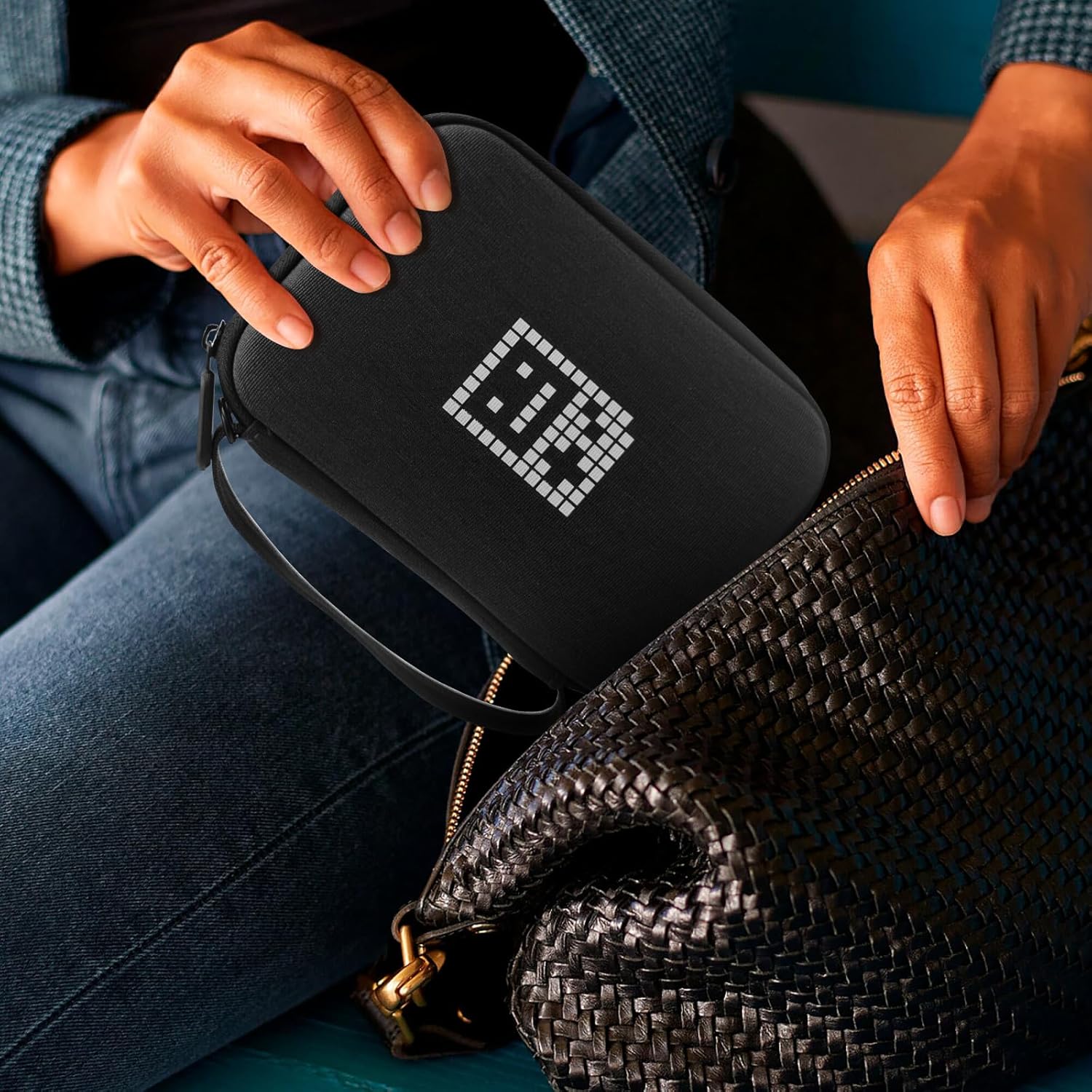 GameLo RG35XX Plus Case Portable Console Case for RG35XX Plus, Holds Game Console, Charging Cable, and Accessories, with Straps and D-Buckles, Lightweight, Compact, Easy to Carry, Black - Image 6