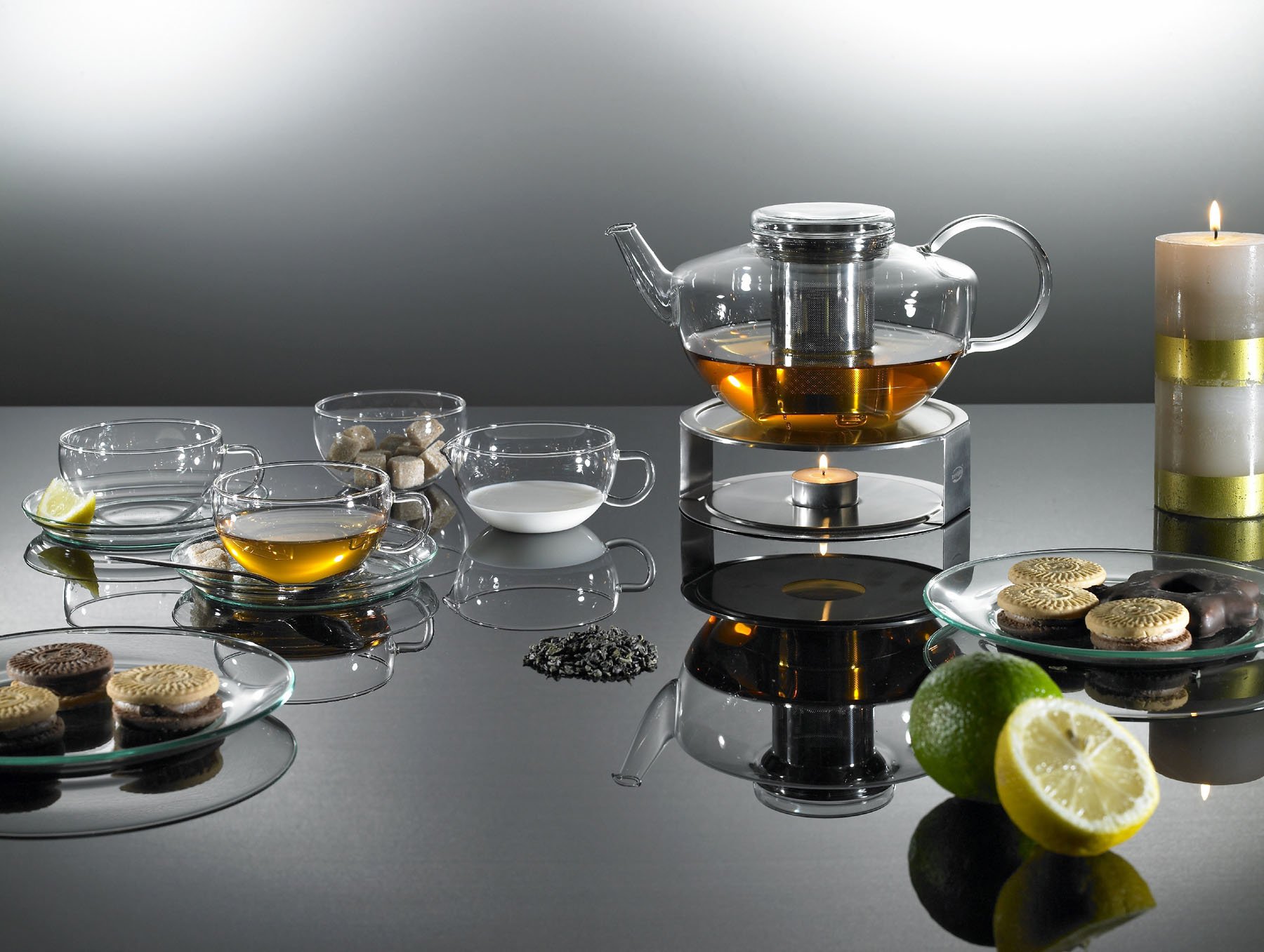 Trendglas Jena Teekanne Opus in schlichter Ästhetik mit Edelstahlsieb, 1.2 L