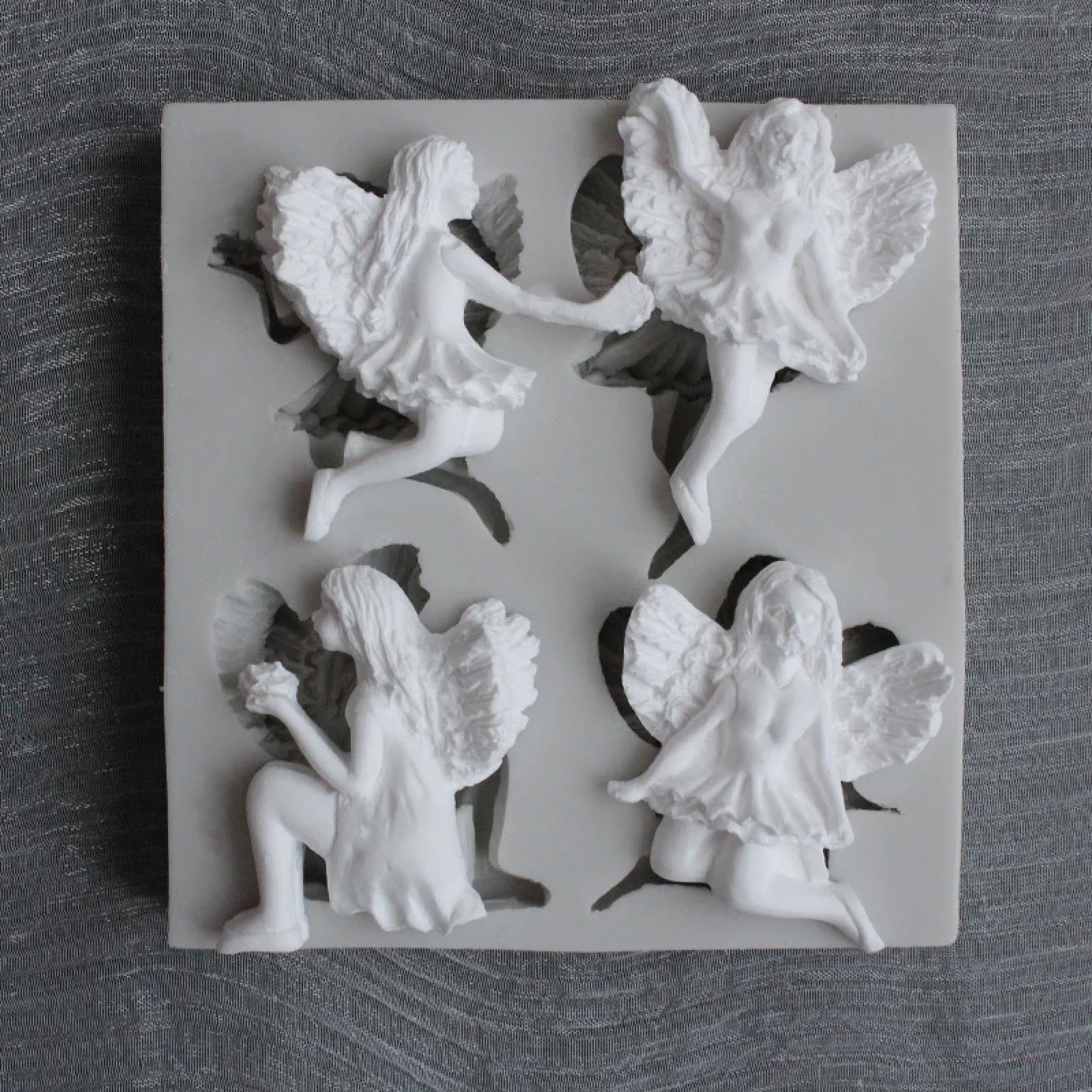 Moule en silicone ange 8,3 cm pour chocolat plâtre et argile blanche