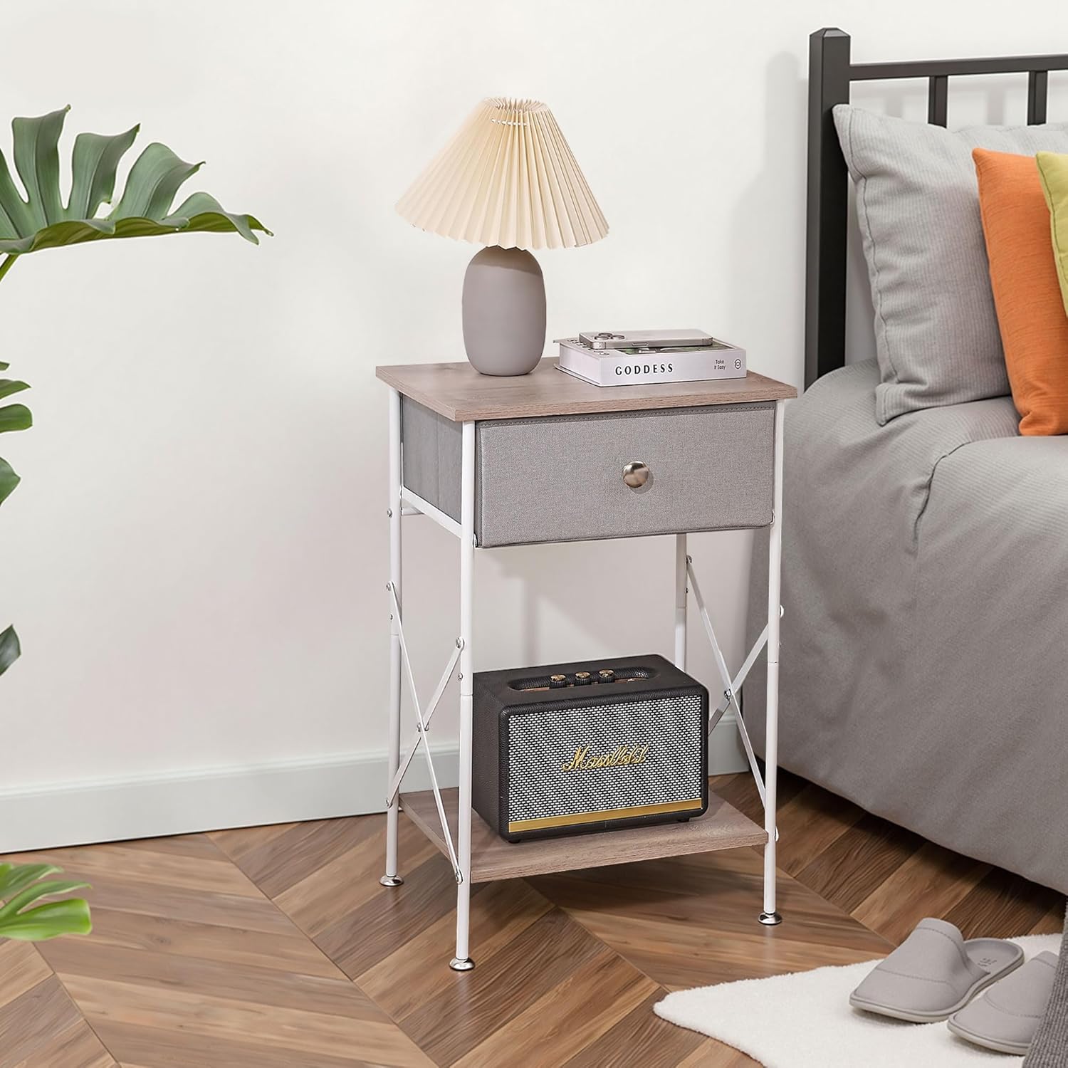VECELO Night Stand, Nightstand, Small End Table for Small Spaces, Wood Side Table for Living Room, Bedside Table with Drawer for Bedroom, Easy Assembly, Light Brown