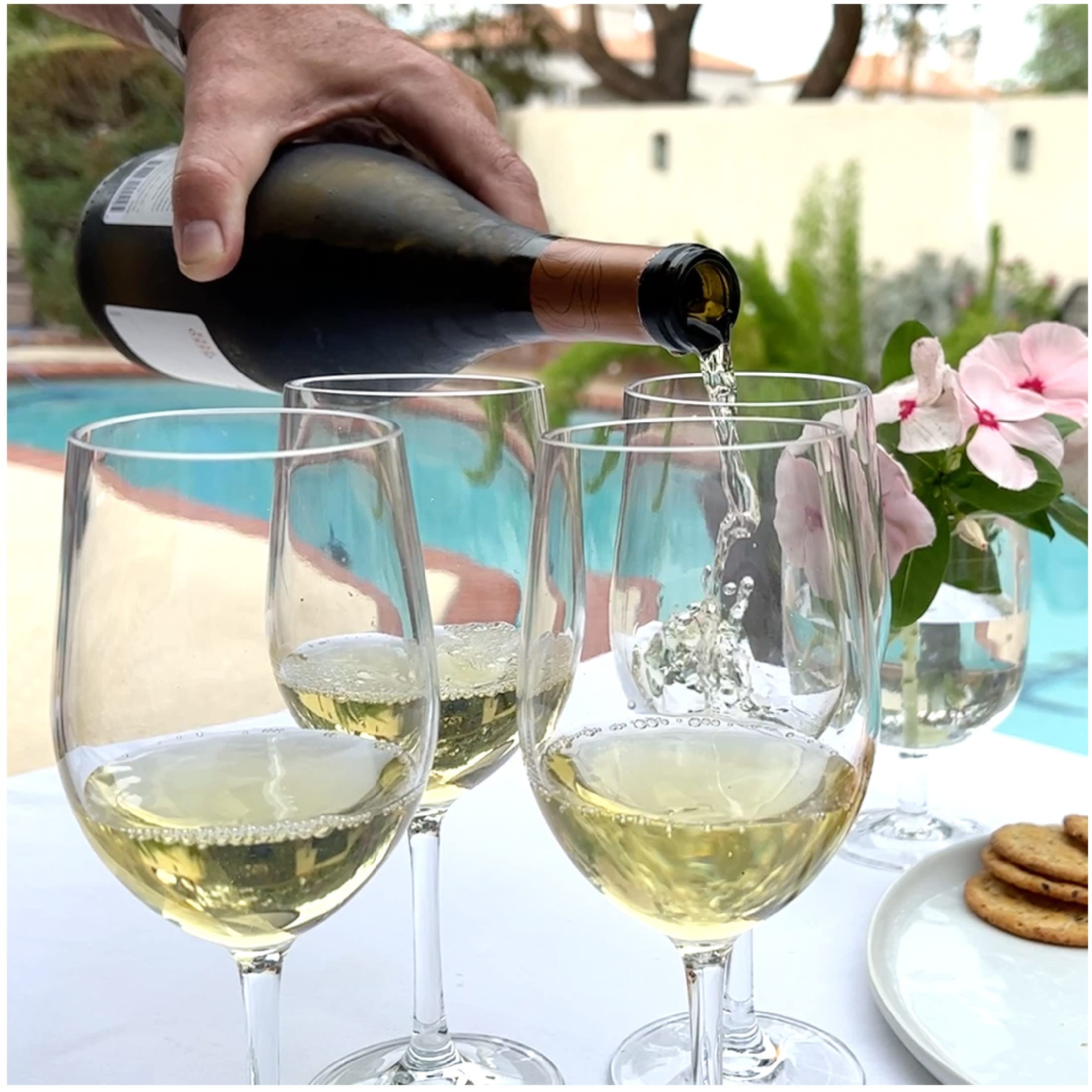 Amazon.com | Lily's Home Unbreakable Chardonnay White Wine Glasses, Made of  Shatterproof Plastic, For Indoor and Outdoor Use, Reusable and  Dishwasher-Safe, Crystal Clear. 12 oz. Each, Set of 2: Wine Glasses