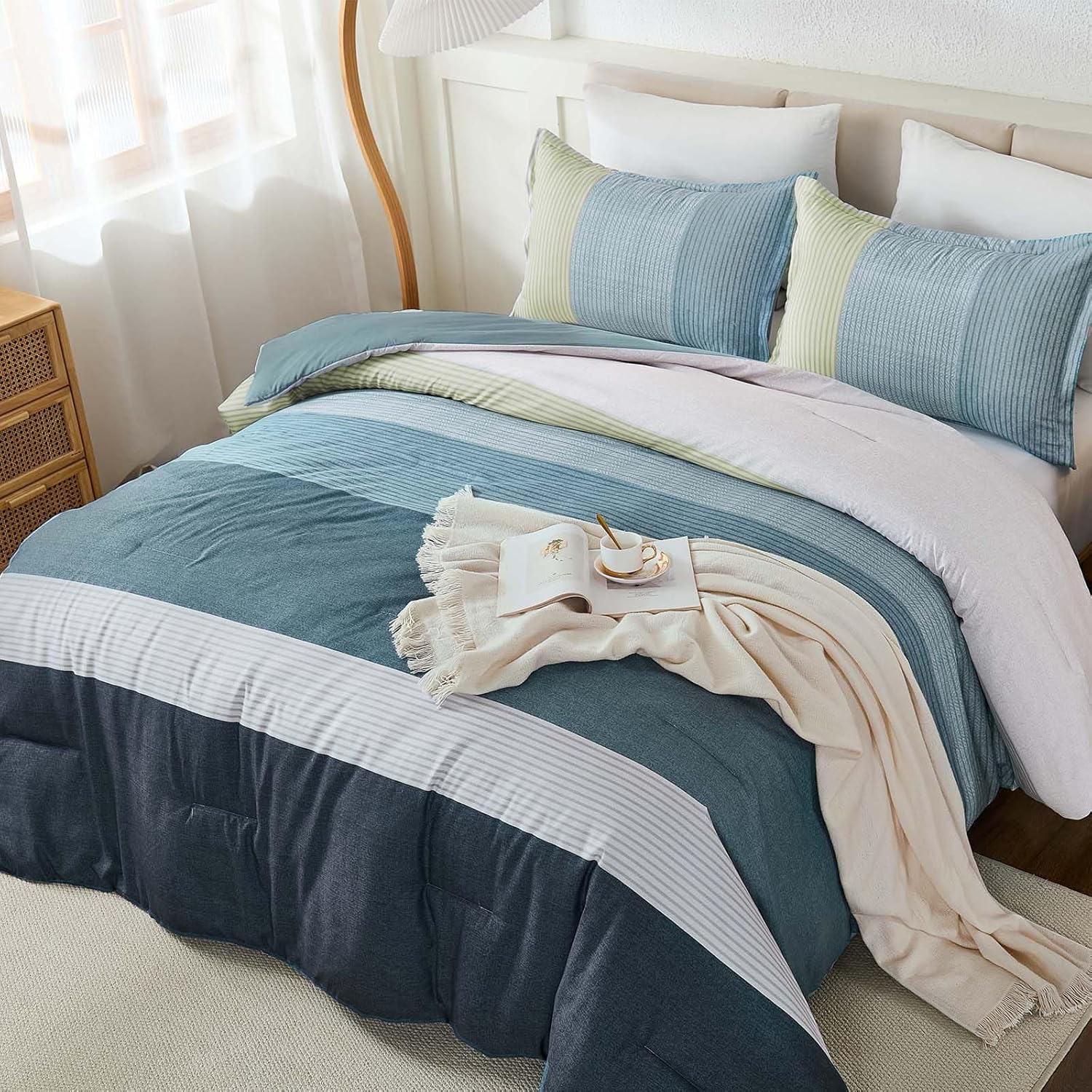 WONGS BEDDING Comforter Set Queen Size, Blue Striped Patchwork Comforter for Queen Bed,3 Pieces (1 Comforter+2 Pillowcases) Soft Microfiber Bedding Set for All Season (90"x90") - Image 3