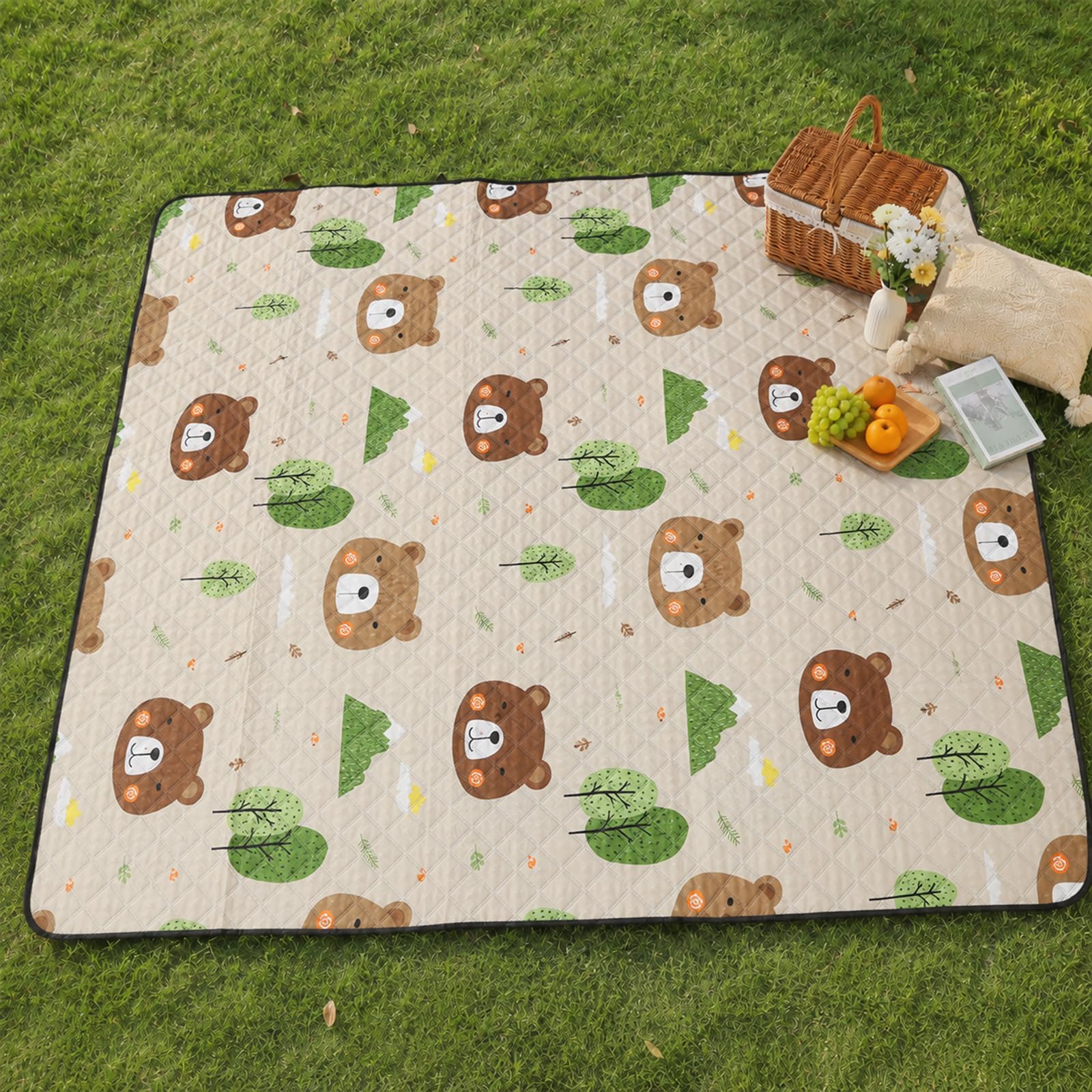 Yunora レジャーシート 厚手 ピクニックマット 両面防水 3層構造 大判 150*200cm 200*200cm 子供用 可愛い柄 レジャー 運動会 ピクニックマット 花見 遠足 たたみやすい 卷き取り式 収納可 (クマ, 150*200cm)