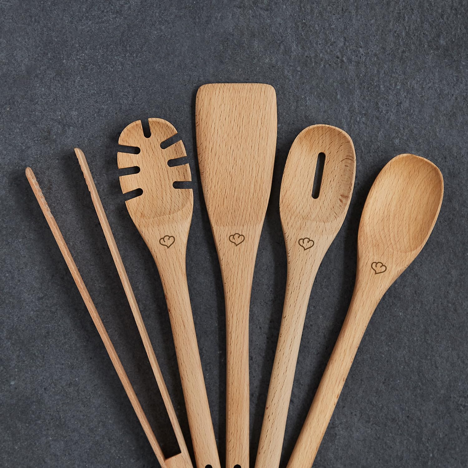 SPRINGLANE Set di Utensili da Cucina in Legno di Faggio, 100% Antibatterico e Insapore, 6 Pezzi: 2 Cucchiai da cucina diversi, Contenitore per Utensili da Cucina di Cemento, Paletta, Servispaghetti