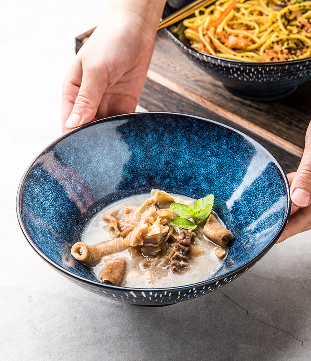 Lot de 8 bols à ramen japonais en céramique, 2 bols à ramen avec bol en céramique pour baguettes et cuillère à cadre pour nouilles asiatiques et udon (ensemble 2 pièces)