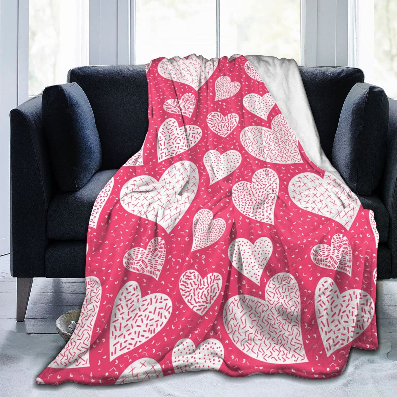 Lsjuee Valentine's Day Hearts Throw Blanket Super Soft Cozy Flannel Blanket Lightweight Bed Blanket for Sofa Couch Bed Romantic Valentine's Day Gift for Wife Girlfriend 80"X60"