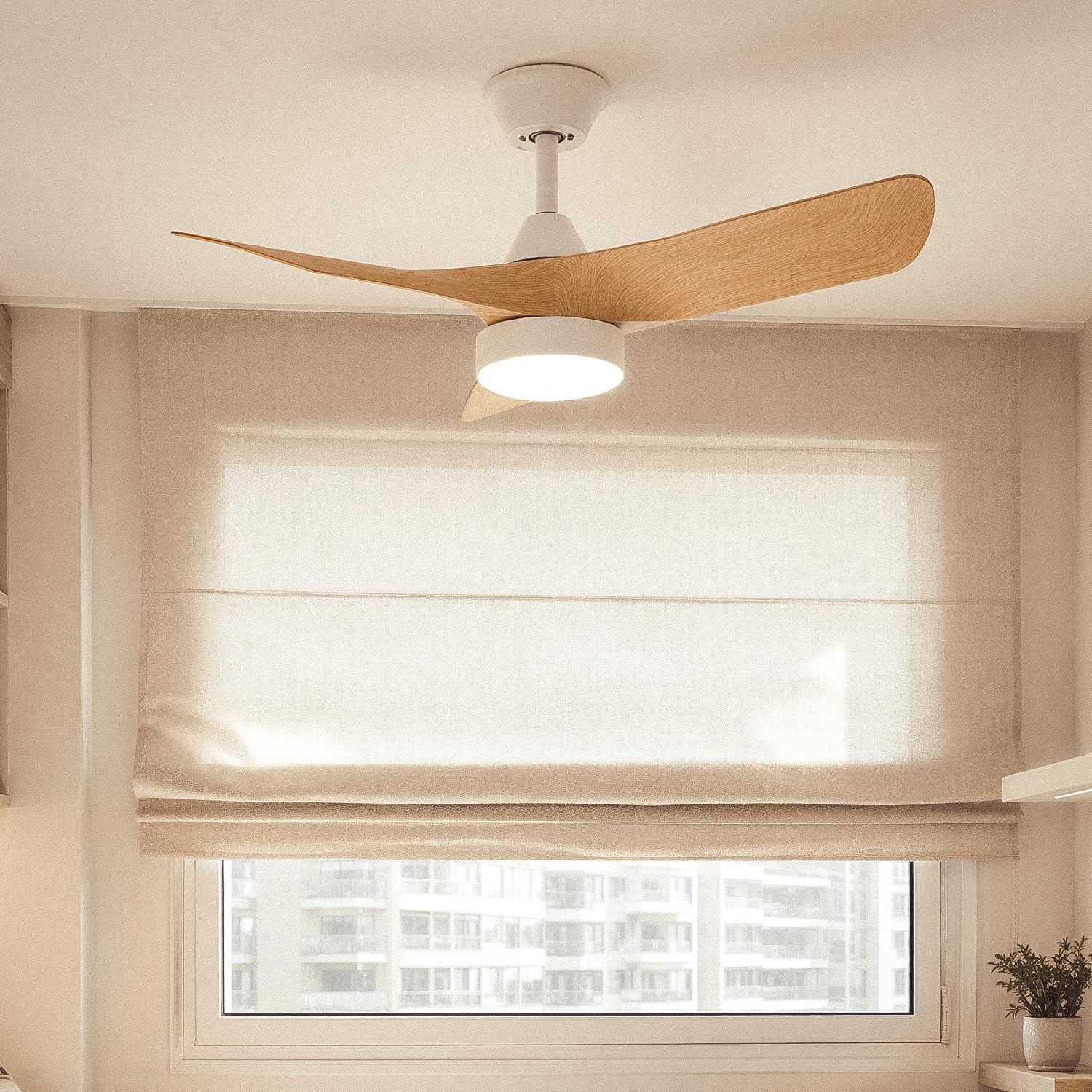 LEDKIA LIGHTING Ventilador de Techo con luz Silencioso DC Ventos Blanco Mando a Distancia Pequeña (hasta 10 m²) 76 cm Blanco
