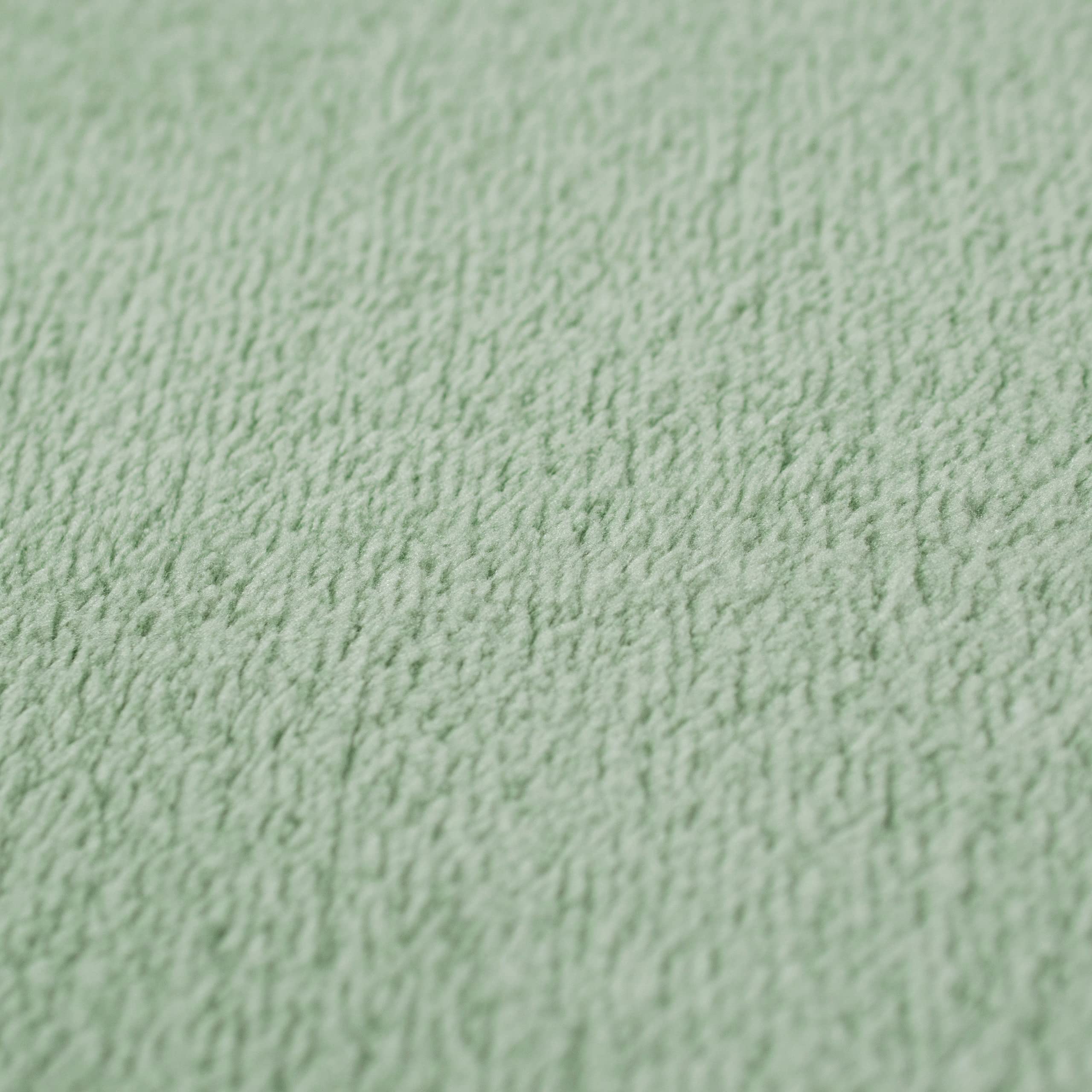 Teppich-Traum Moderner Teppich Waschbar Einfarbig Grün 140x200 cm | Weich und flauschig, bis 30 °C waschbar, pflegeleicht, rutschfest, formstabil, saugrobotergeeignet, Wohn- & Kinderzimmer