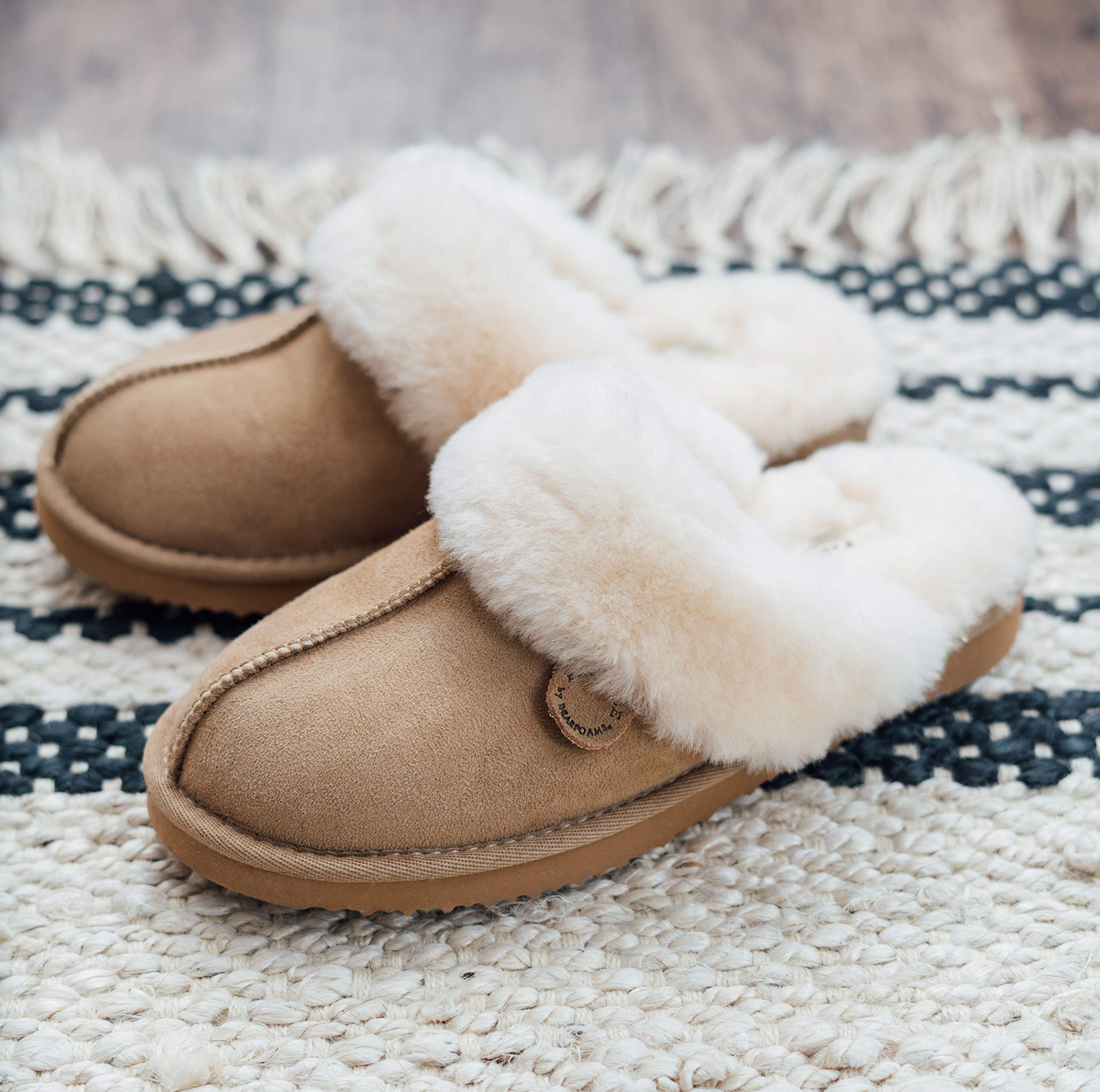 FIRESIDE BY DEARFOAMS Fireside Sydney Shearling Fur Indoor/Outdoor Scuff Slipper With Wide Widths PantofoleDonna