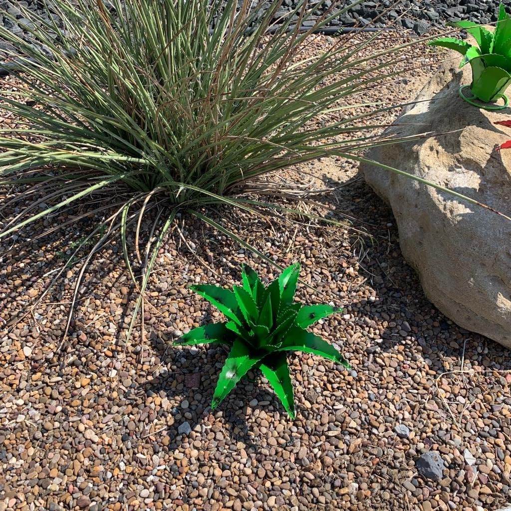 Mini Metal Agave (Green)