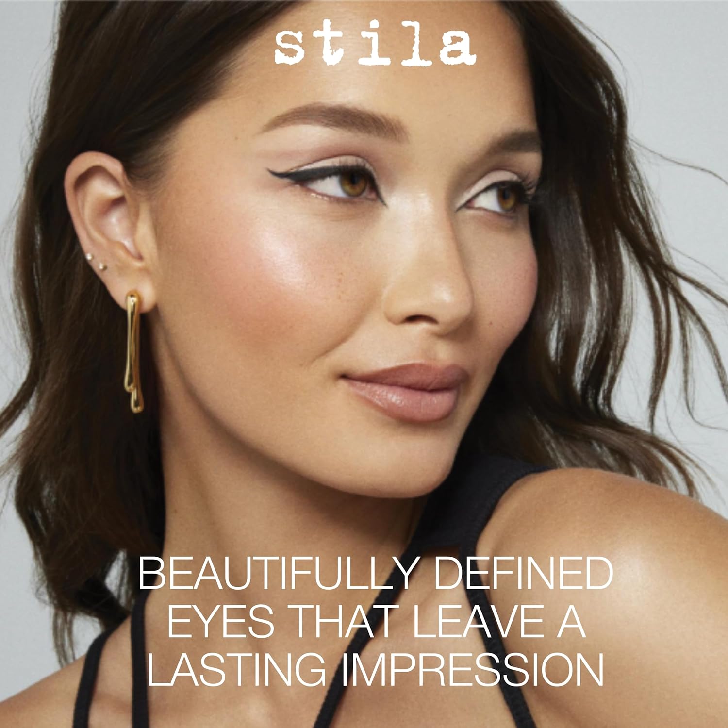 stila Waterproof Liquid Eye Liner, Stay All Day Makeup with Fine Brush Tip Lasting Satin Finish, Smudge-Proof & Transfer-Resistant - Image 4