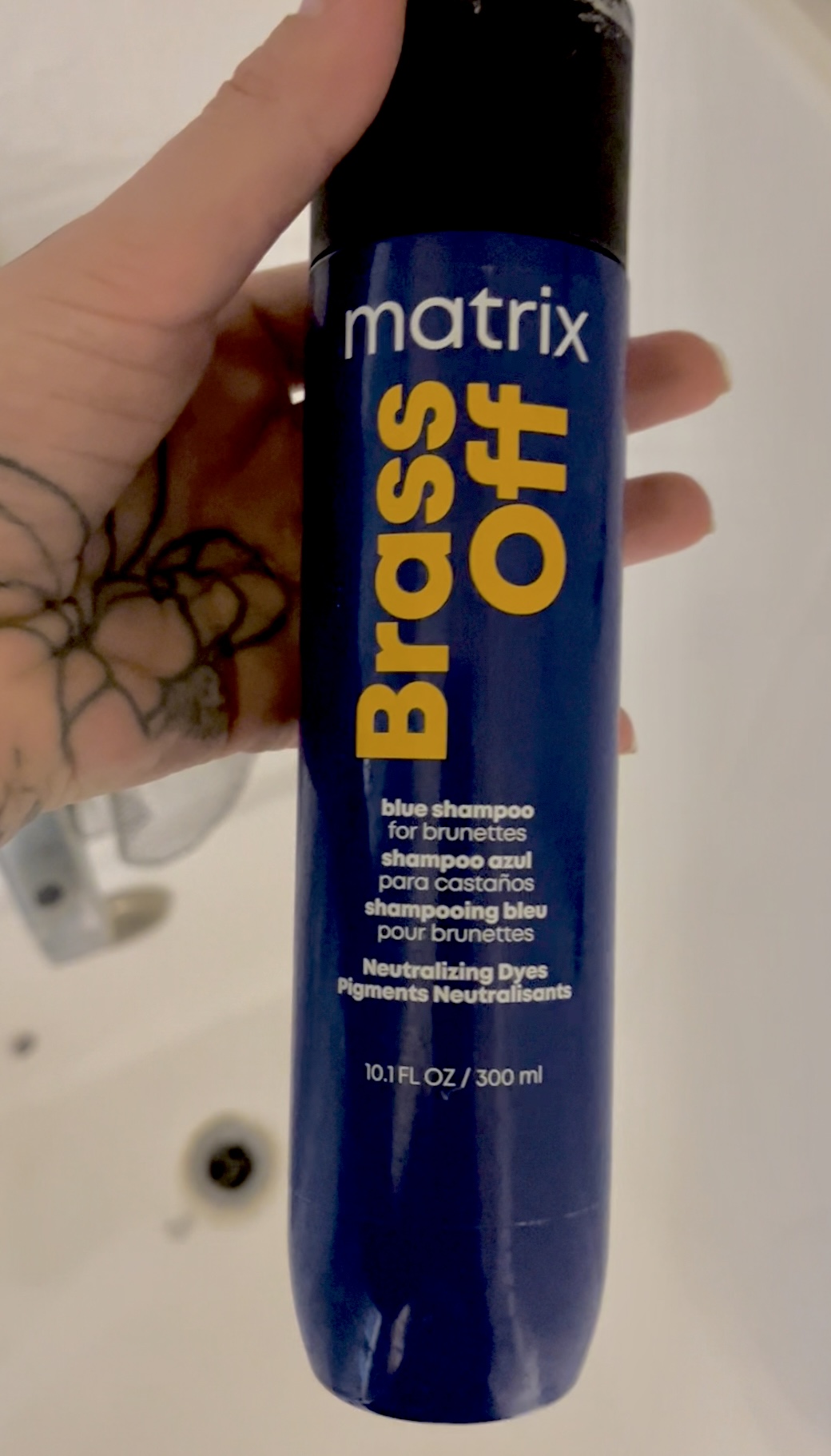 Matrix Total Results Brass Off Blue Shampoo - Image 3