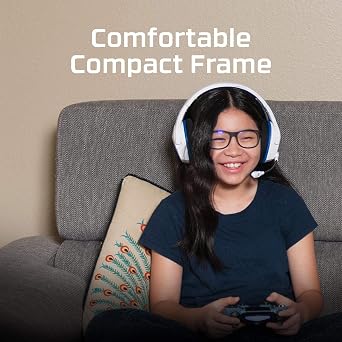 HyperX Spectre Scout - Gaming Eyewear, Glasses for Kids, Blue Light Blocking, UV Protection, Crystal Clear Lenses, TR-90 Frame, Microfiber Pouch, Square Eyewear Frame - Red
