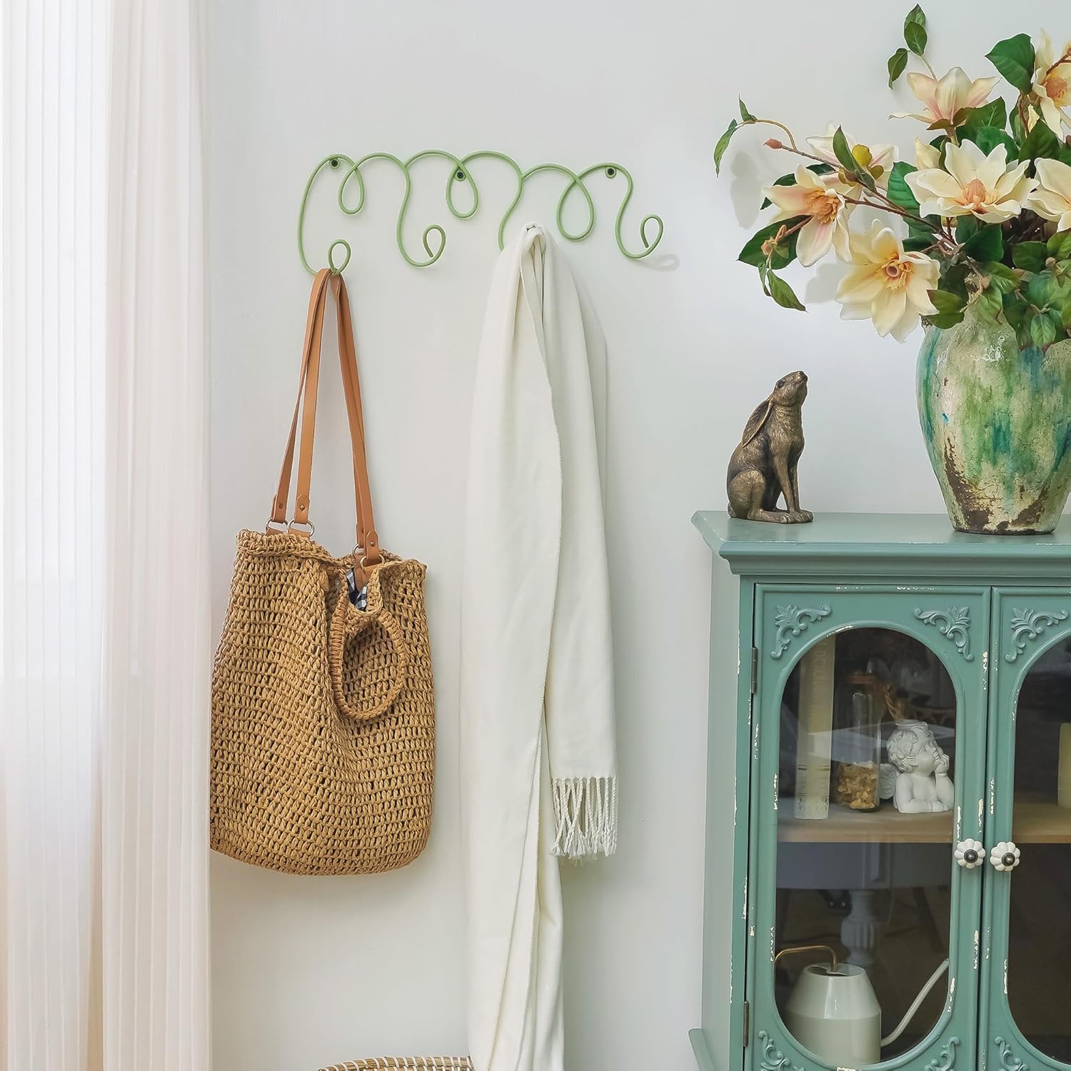 SOFFEE DESIGN Simple Lined Coat Hooks for Entry Room Wall Decoration, 4 Hooks for Coat Hat Scarf - Image 2