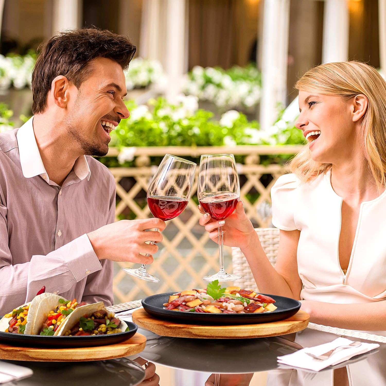 2 Sets Cast Iron Skillet Set 10.63'' x 6.89'' Fajita Plate Sizzling Pan with Wooden Base Anti Scald Protection Removable Handle for Restaurant Kitchen Cooking Accessory BBQ Party