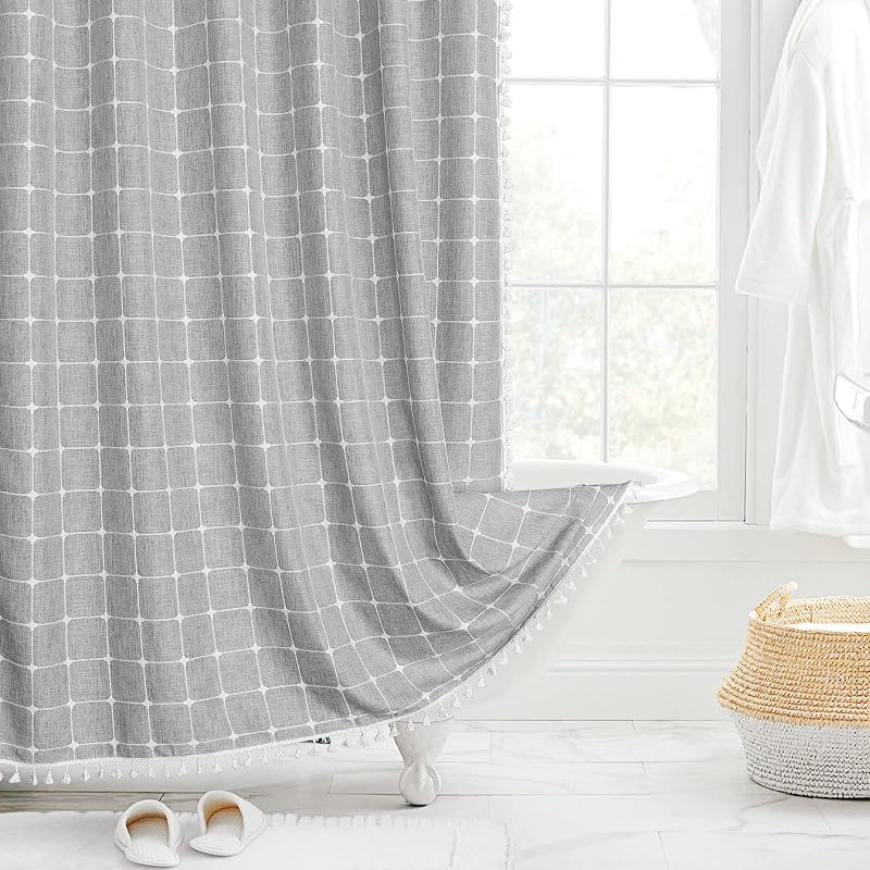 Cortina de ducha con borlas de lino a cuadros clásica Boho Farmhouse gris, 72x72 | Tela resistente de mezcla de lino de 310GSM, borlas de 3 lados, resistente a las arrugas, encanto rústico de granja bohemia, repelente al agua, 12 ganchos