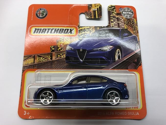 Matchbox Metal 2022 26/100 2016 Alfa Romeo Giulia Metallic Blue (kurze Karte) HFR89