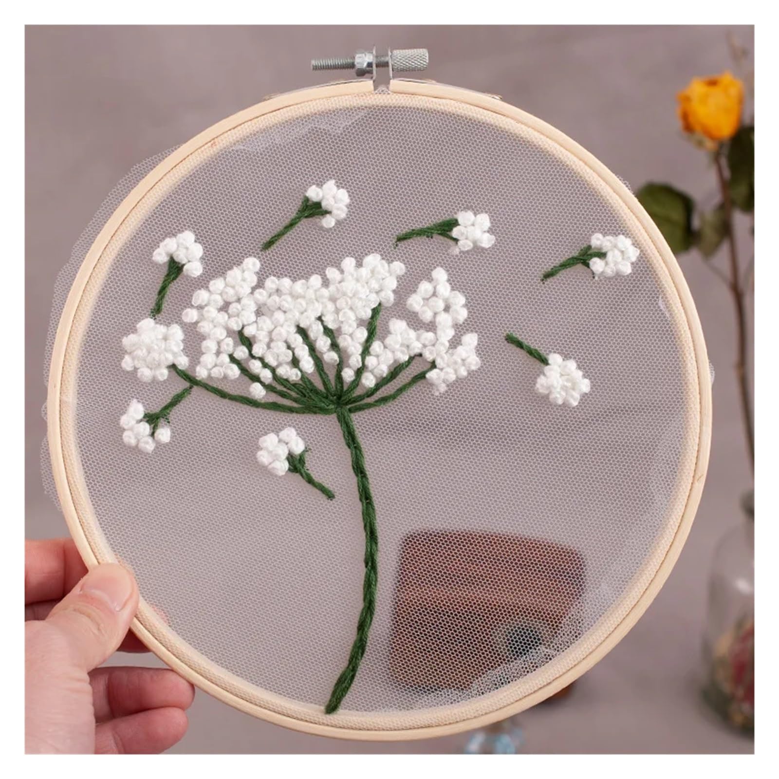 Zestaw do haftowania DIY kwiatowy wzór - 18 x 18 cm i 20 x 20 cm tkanina, wielokolorowe nici dla początkujących, łatwy w użyciu, kompletny zestaw rzemieślniczy do projektów domowych i artystycznych
