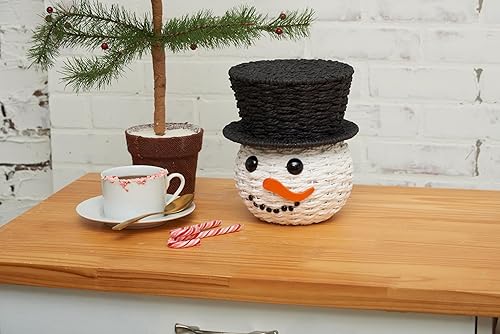 Miniatura 2 de C&F Home Muñeco de nieve tejido a mano de Navidad Candy Container