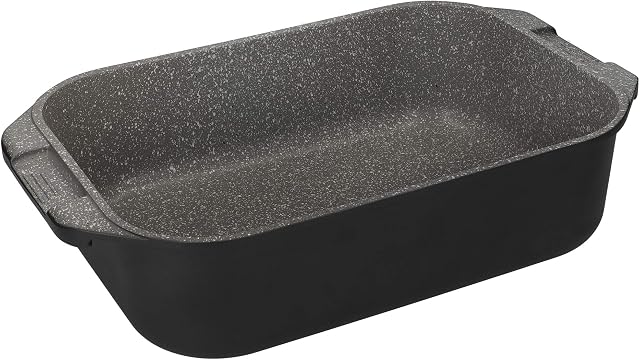 MasterClass Deep Cast Aluminium Roasting Tin, Lightweight Roasting Tray with Handles, Oven and Induction Safe, 41 x 26 cm, Black