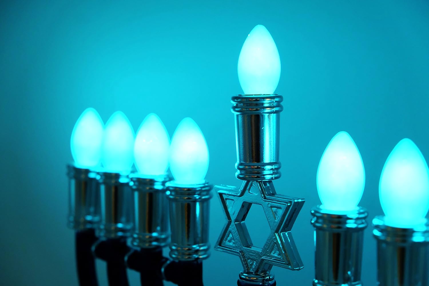 The Dreidel Company Menorah Bulbs Teal Blue Electric Menorah Flame Shaped Replacement Bulbs (9-Pack)