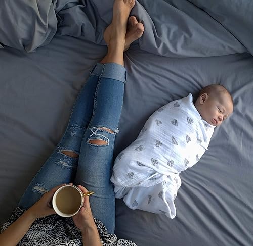 Miniatura 6 de Mantas de muselina para envolver  Manta transpirable y agradable a la piel para niñas y niños  Regalo perfecto para guardería y baby shower  47 x 47