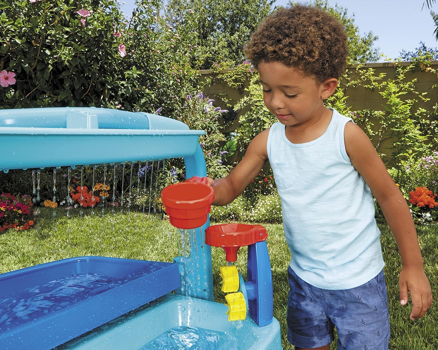 little tikes Easy Store Wassertisch - Faltbares Outdoor-Spielset mit Zubehör für Wasserspaß - Lässt Sich zur einfachen Aufbewahrung zusammenklappen - Aktives Spielen - Für Kinder ab 3 Jahren