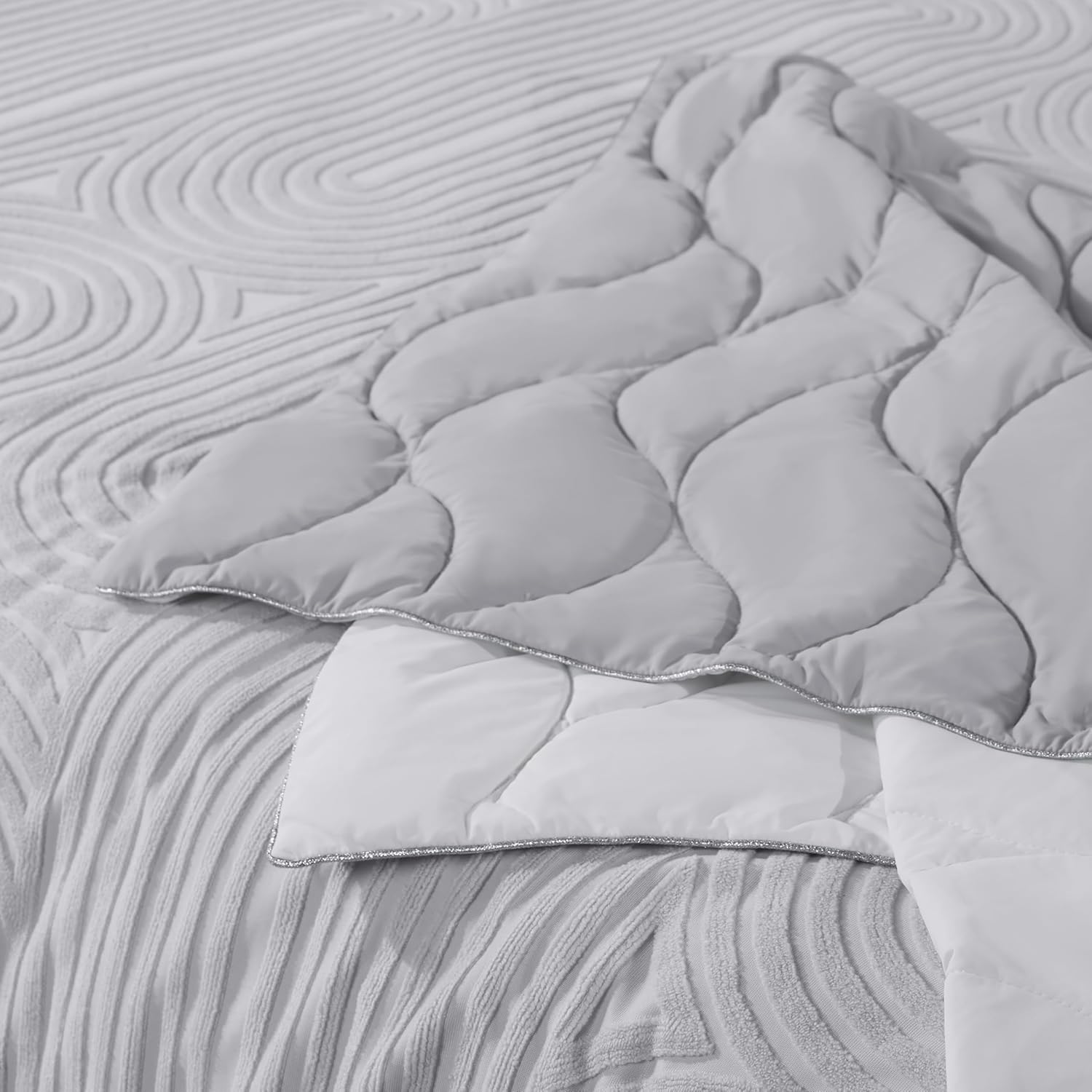 Bedgear Cooling Performance Throw Blanket – Breathable, Moisture-Wicking, Cooling Technology, Soft & Silky Feel Seasons, Machine Washable – for Bed, Couch, Chair – 50” x 70” – Grey