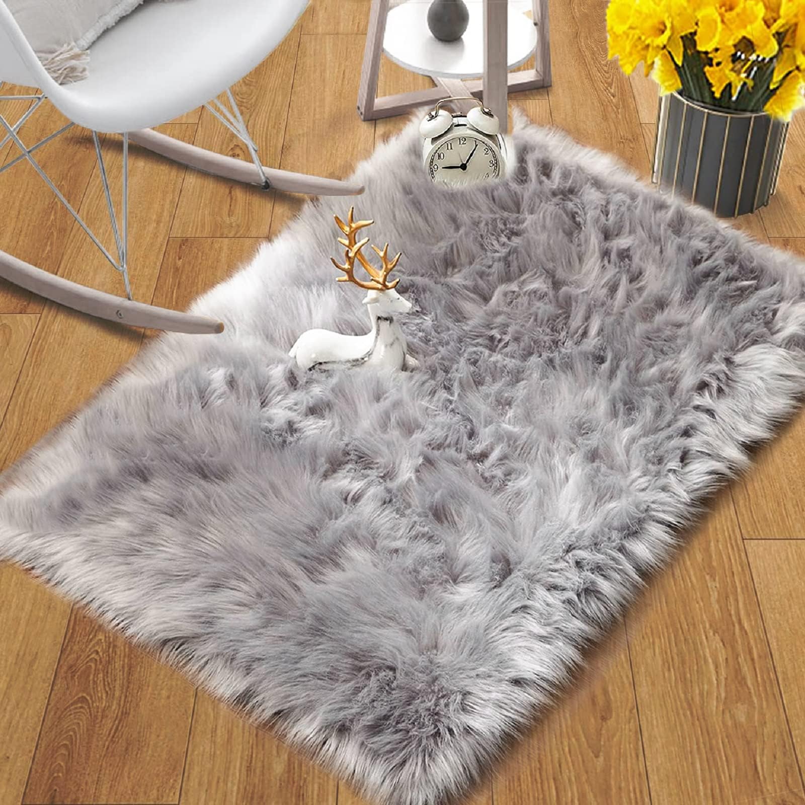 ORINOVASilver Gray Faux Washable Shaggy Fur Rugs for Bedroom Plush Area Rugs for Living Room 2x3 Nursery Rug Home Room Décor