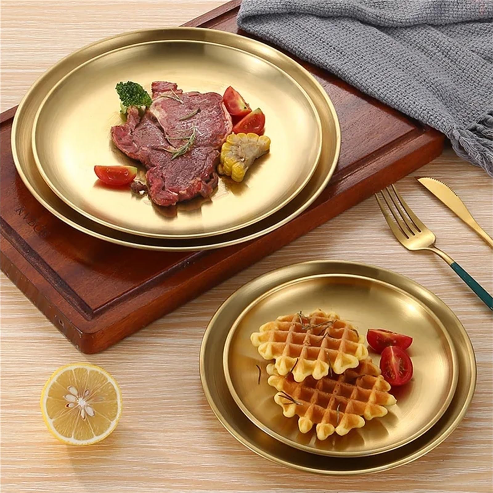 4 pezzi di vassoio in acciaio inossidabile spesso, piatto rotondo da dessert for frutta e carne per Cucina(23CM)