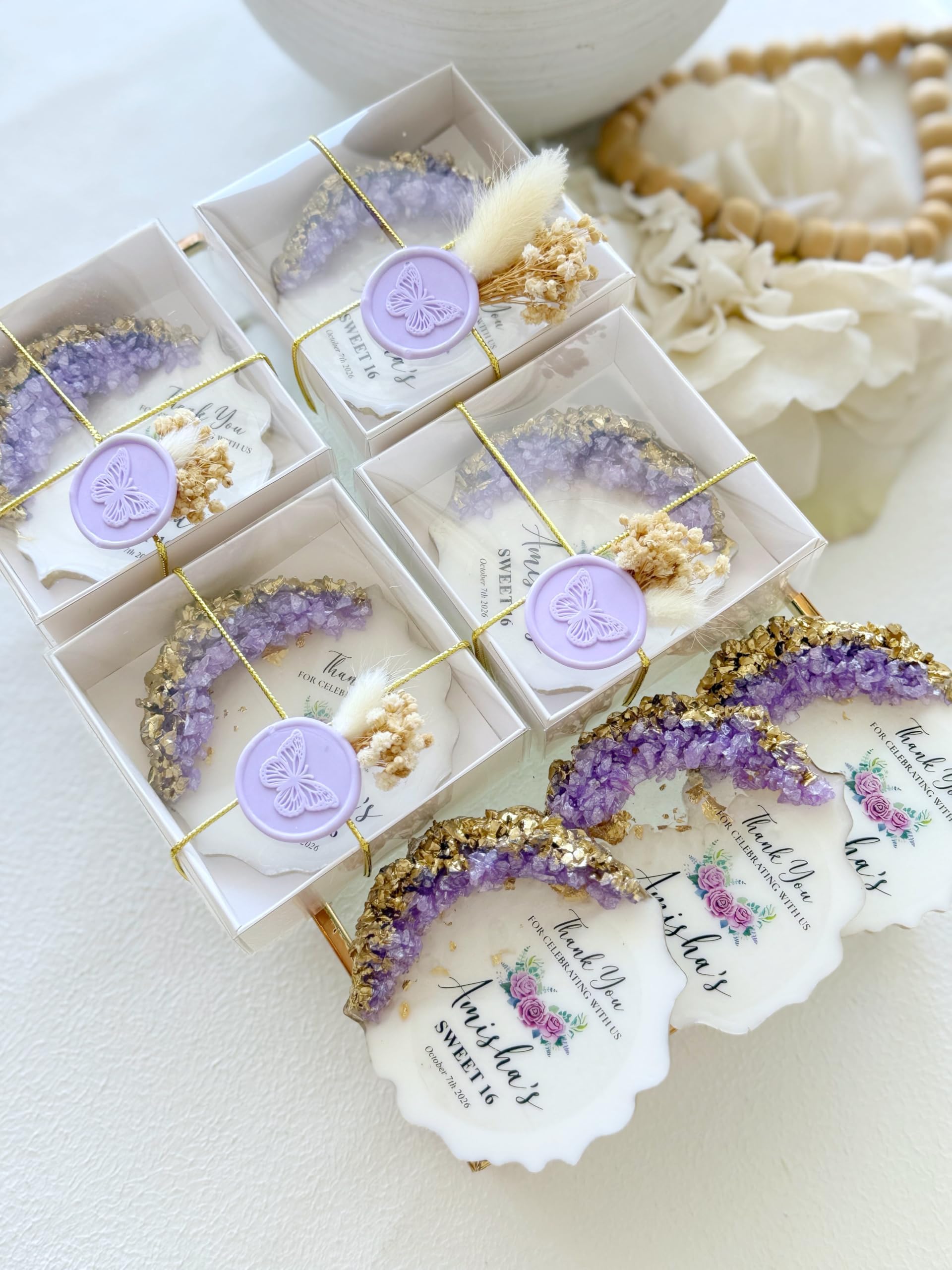 Personalisierte Sweet 16 Gastgeschenke, Quinceañera Partygeschenke für Gäste, Individuelle Erinnerungsstücke mit Schmetterling & Wachssiegel, Sweet 15 & 16 Geschenk (30 Stück mit Geschenkbox)