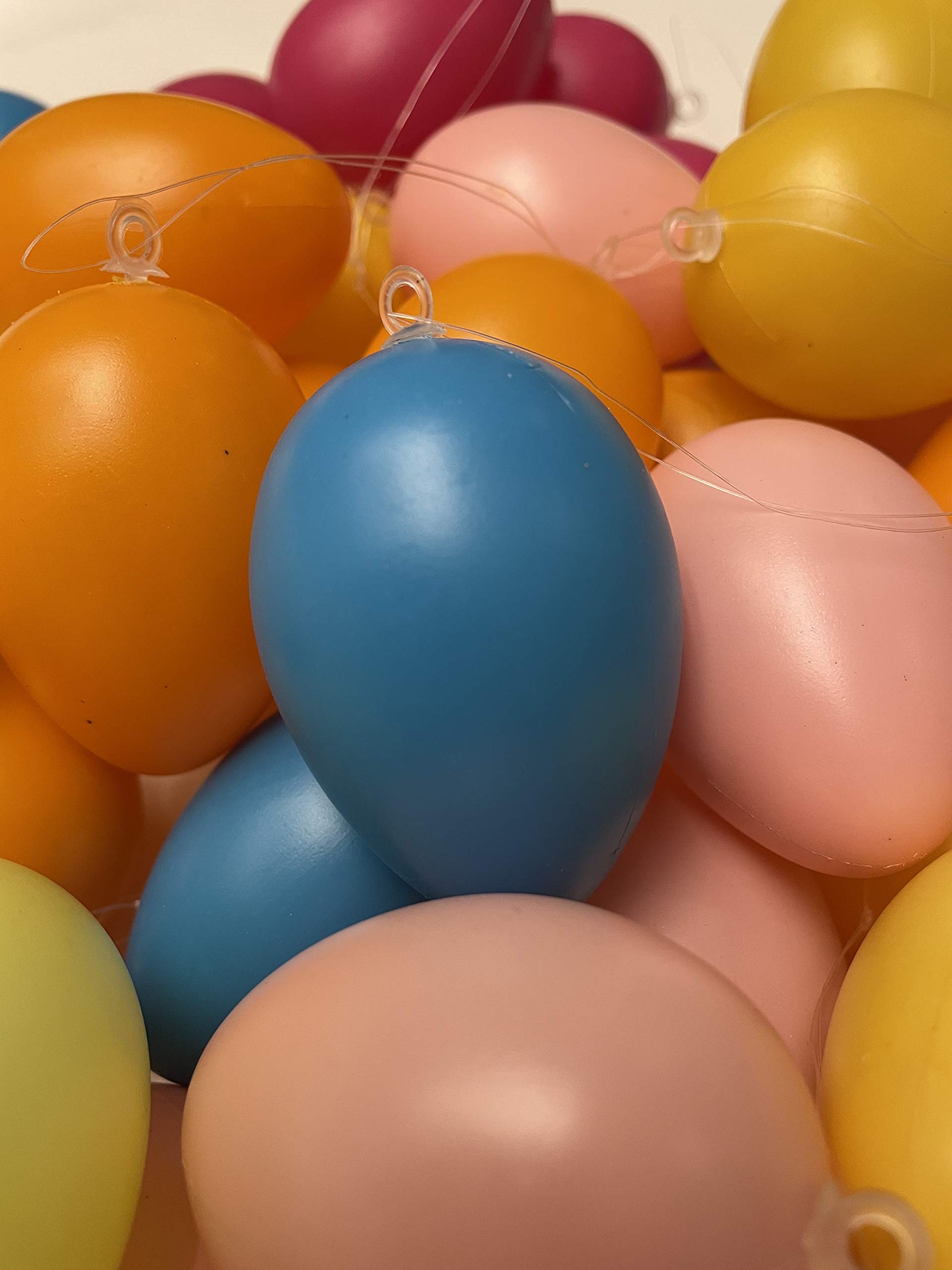 khevga Ostereier Kunststoff 36er Set Bunte Ostereier mit Band, 36er & 60er Set – Wetterfeste Osterdeko für draußen & innen, perfekt für Osterbaum & Frühling