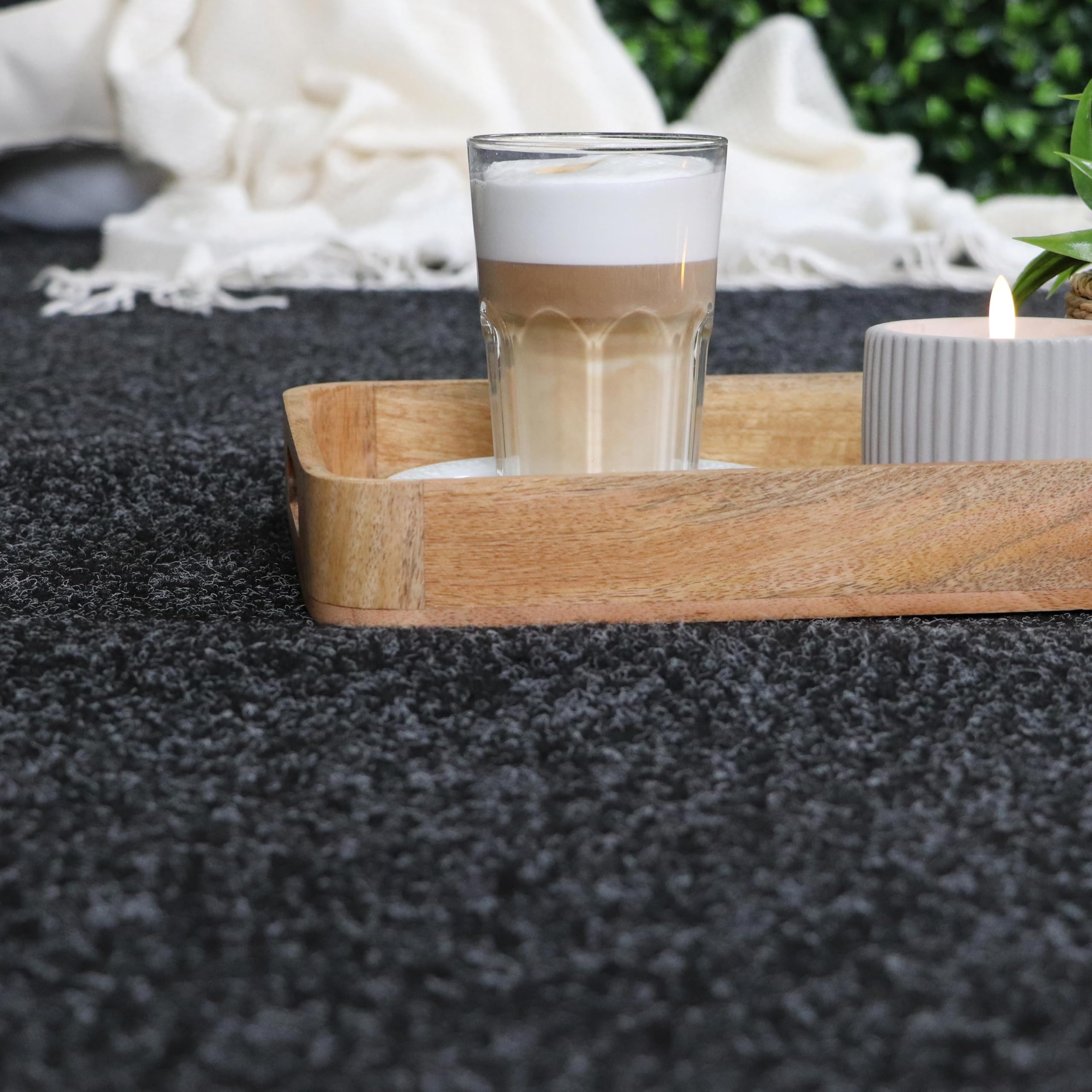 Primaflor Rasenteppich Park Anthrazit 400 x 600 cm | 8 mm | UV-stabilisiert | wasserdurchlässig | Noppenrücken | schnelltrocknend | Rasenteppich nach Maß | Outdoor Bodenbelag für Eingang und Flur
