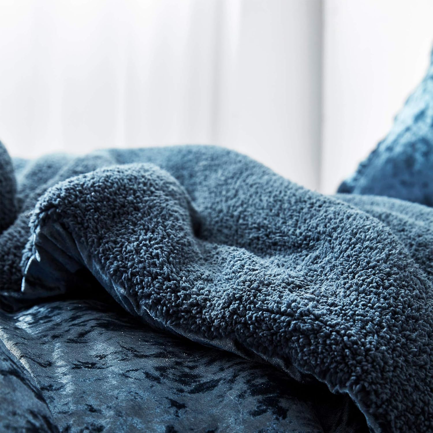 Byourbed Velvet Crush - Coma Inducer Twin XL Comforter Set - Champagne Navy