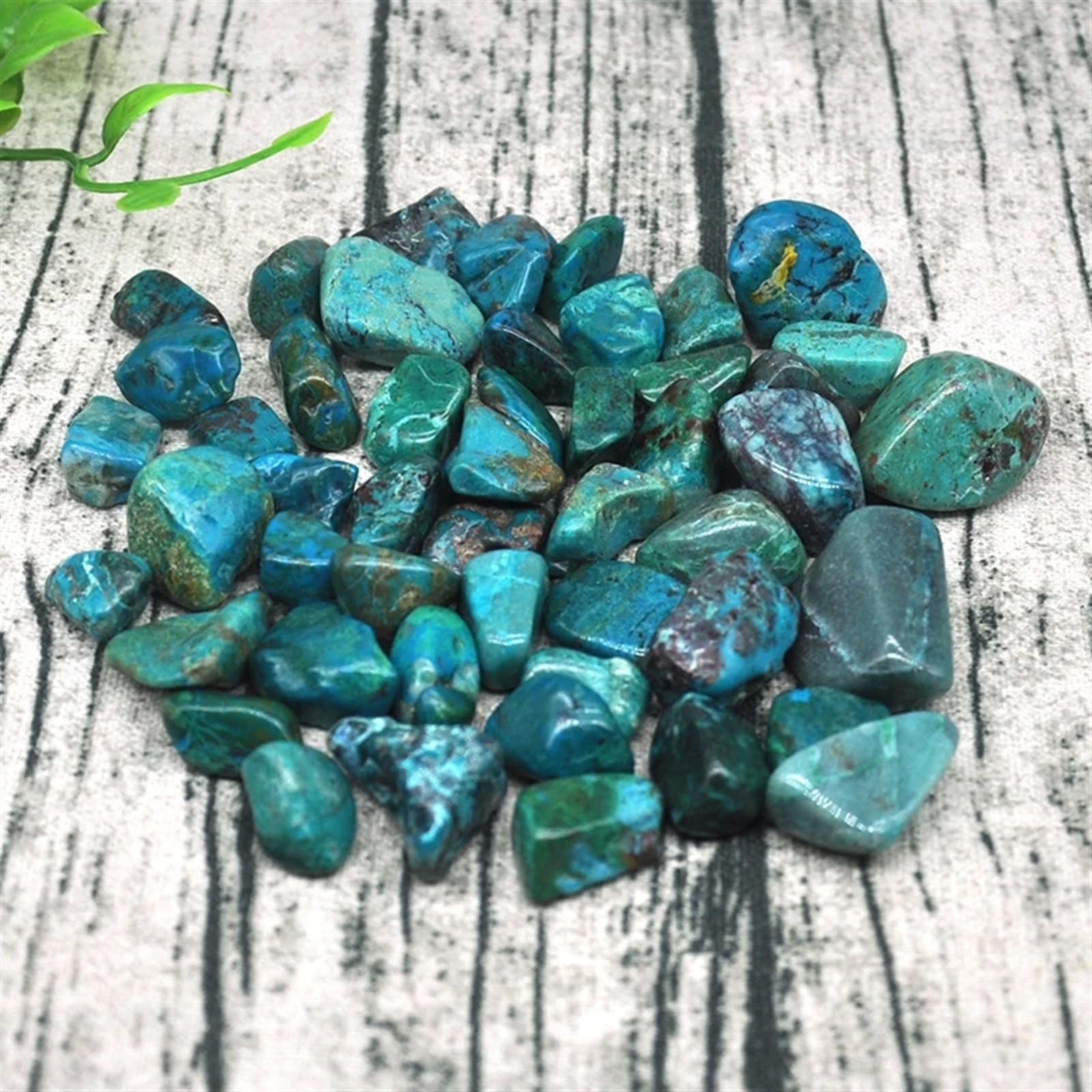 AtkitS Hermoso Grava de crisocola Natural, tamaño de Muestra, Piedras caídas Irregulares, Cristales curativos de Reiki, Mineral de Cuarzo, decoración del Acuario del hogar (Size : 200g)
