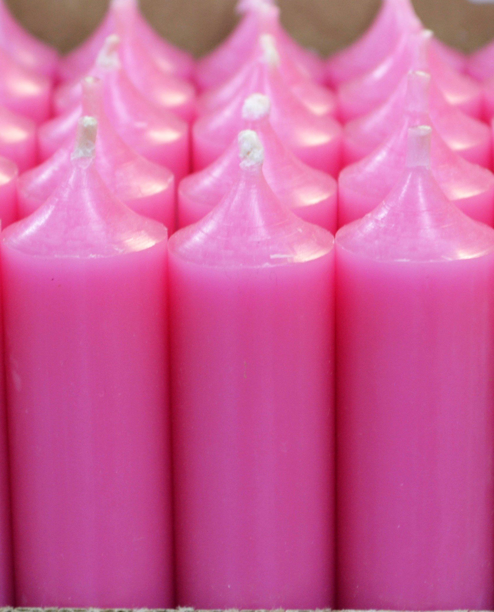 7" Coloured through dinner candles, 8 hrs burn time, non-drip, Pack of 10 - Pink