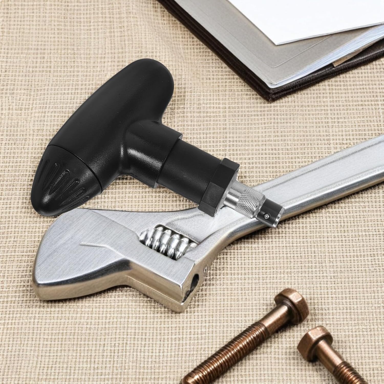 KOMBIUDA Golf Shoe Spike Removal Tool and Spanner for Cleats Universal Plastic Golf Spike Wrench with Nail Lifter Multi-purpose Remover for Shoe Maintenance